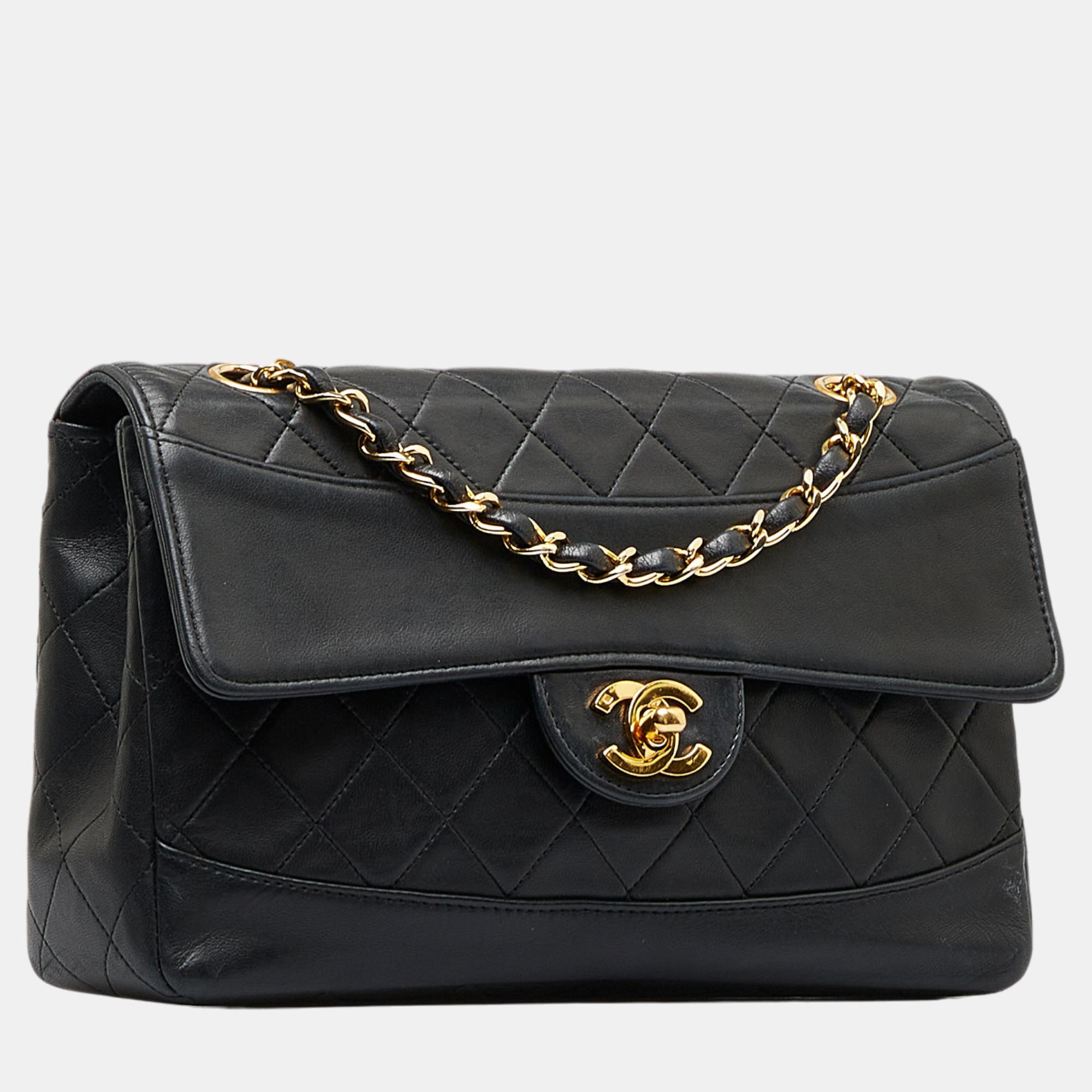 

Chanel Black Small Quilted Lambskin Single Flap