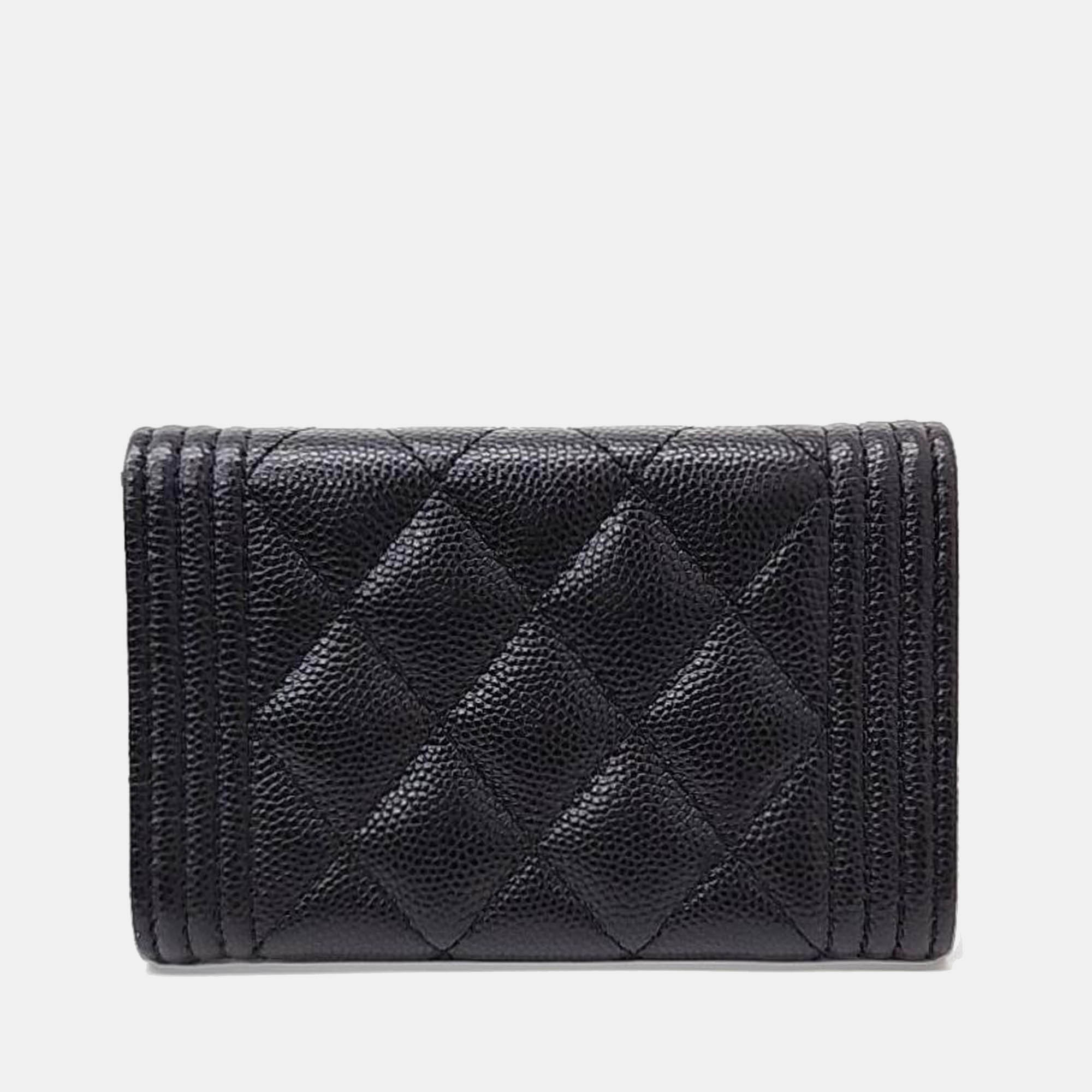 

Chanel Caviar Black card wallet