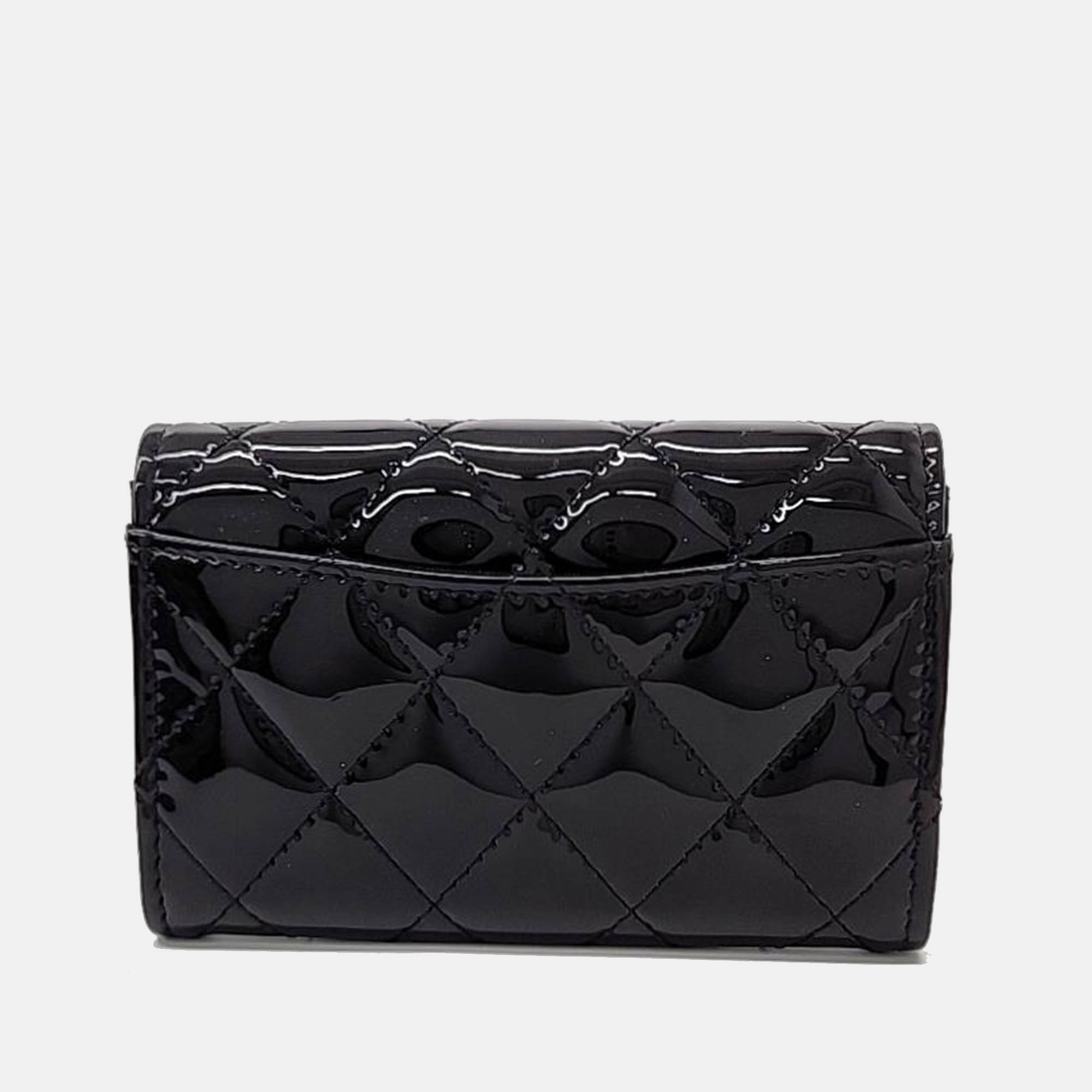 

Chanel Patent Black card wallet