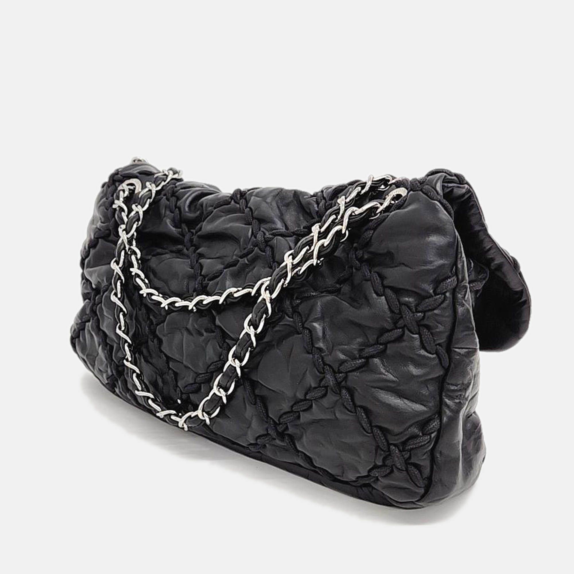 

Chanel Wild Stitch Shoulder Bag, Black