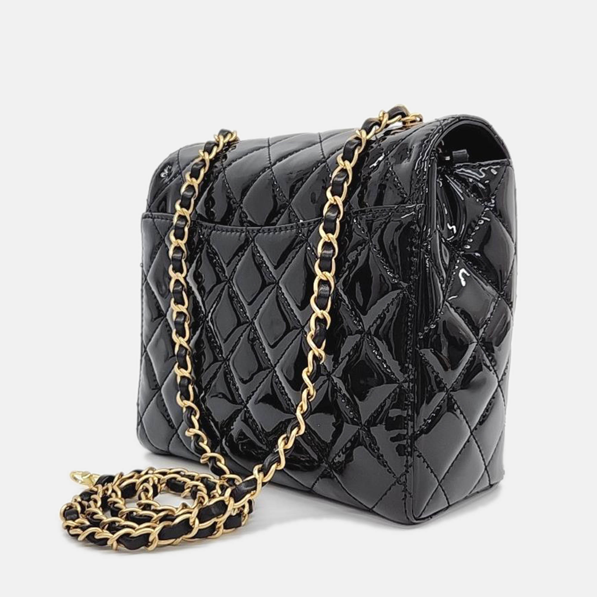 

Chanel Black Leather Pedant Flap Bag