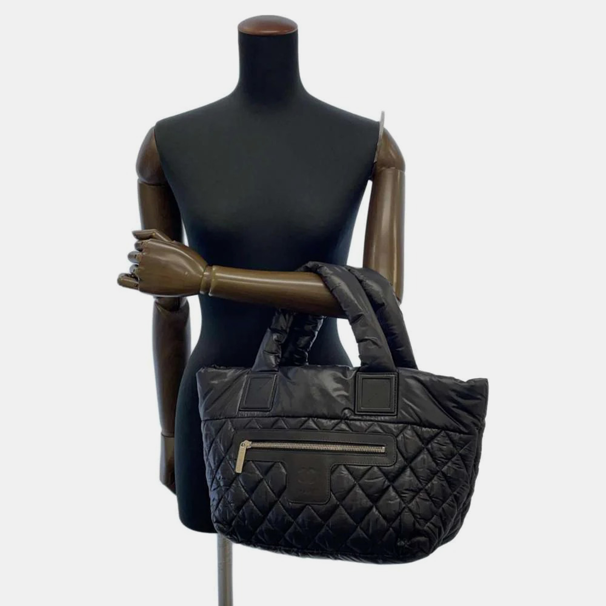 

Chanel Black Leather Coco Cocoon Bag