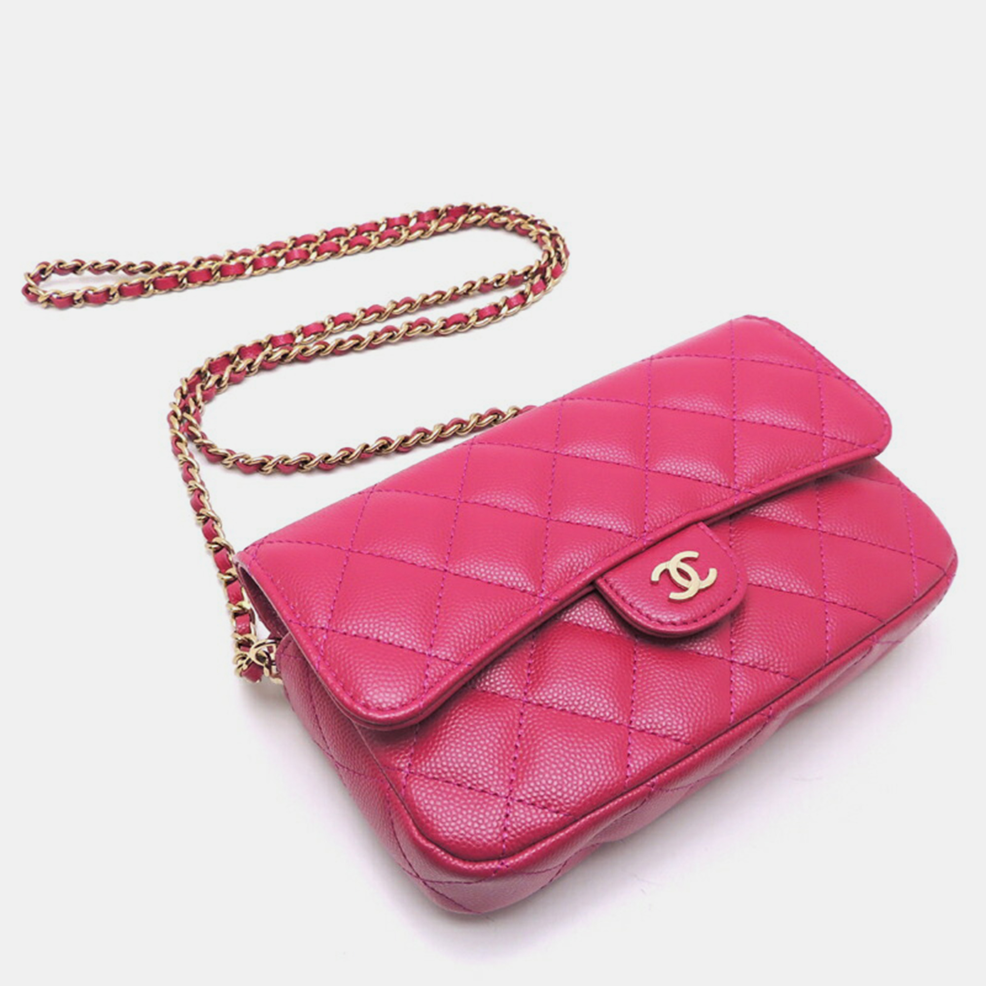 

Chanel Pink CC Quilted Caviar Flap Phone Holder