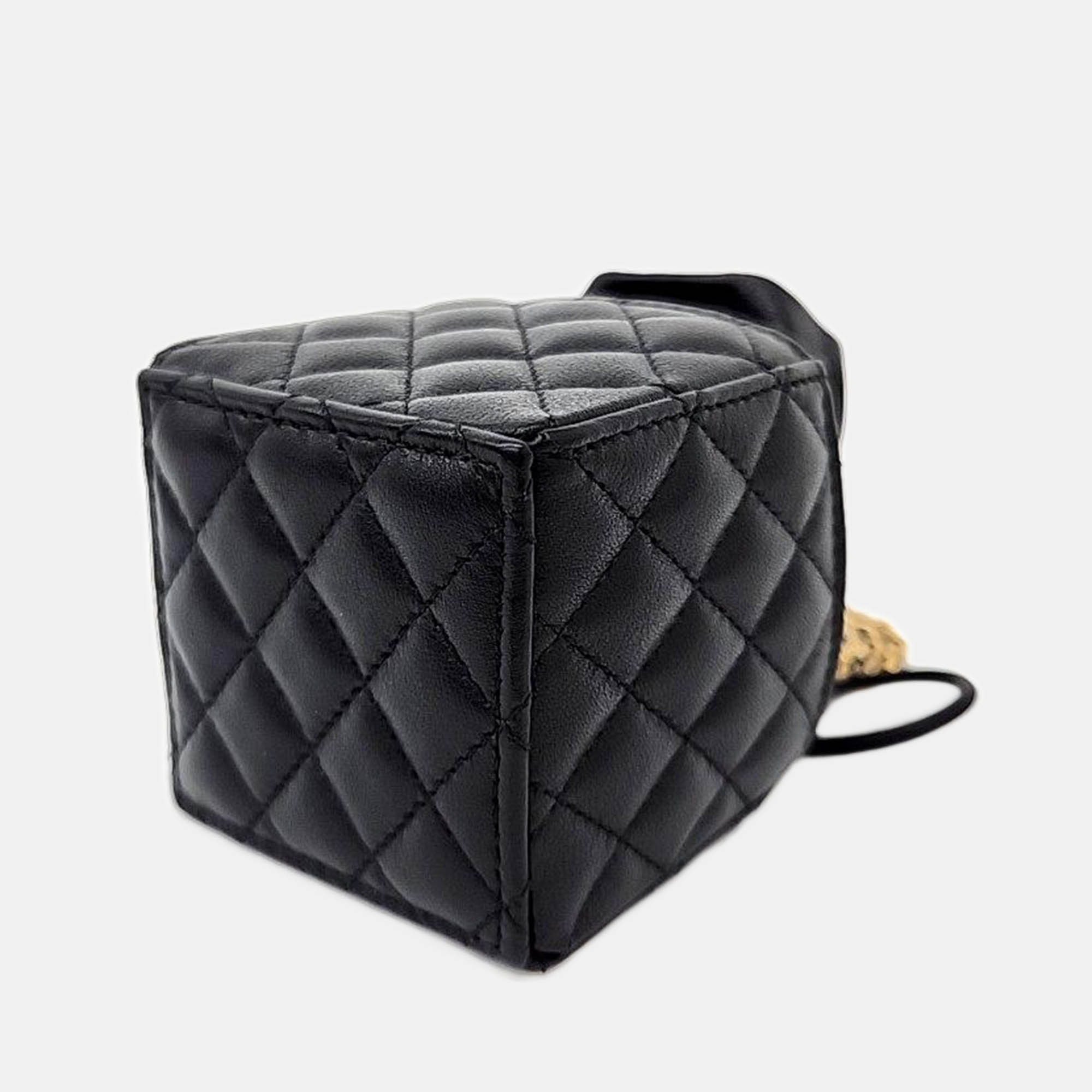 

Chanel Mini Bucket Chain Crossbody Bag, Black