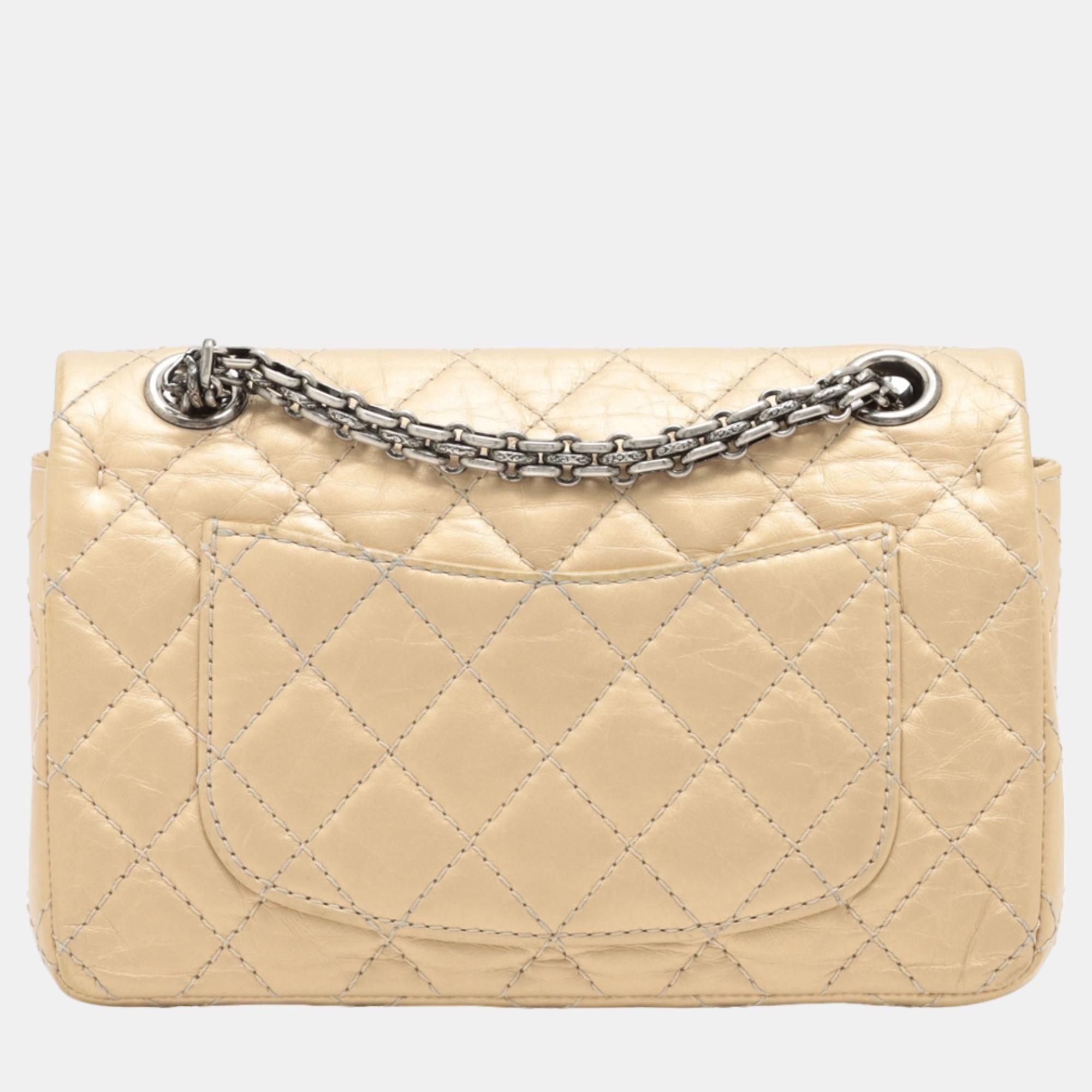 

Chanel beige Leather 2.55 shoulder Bag
