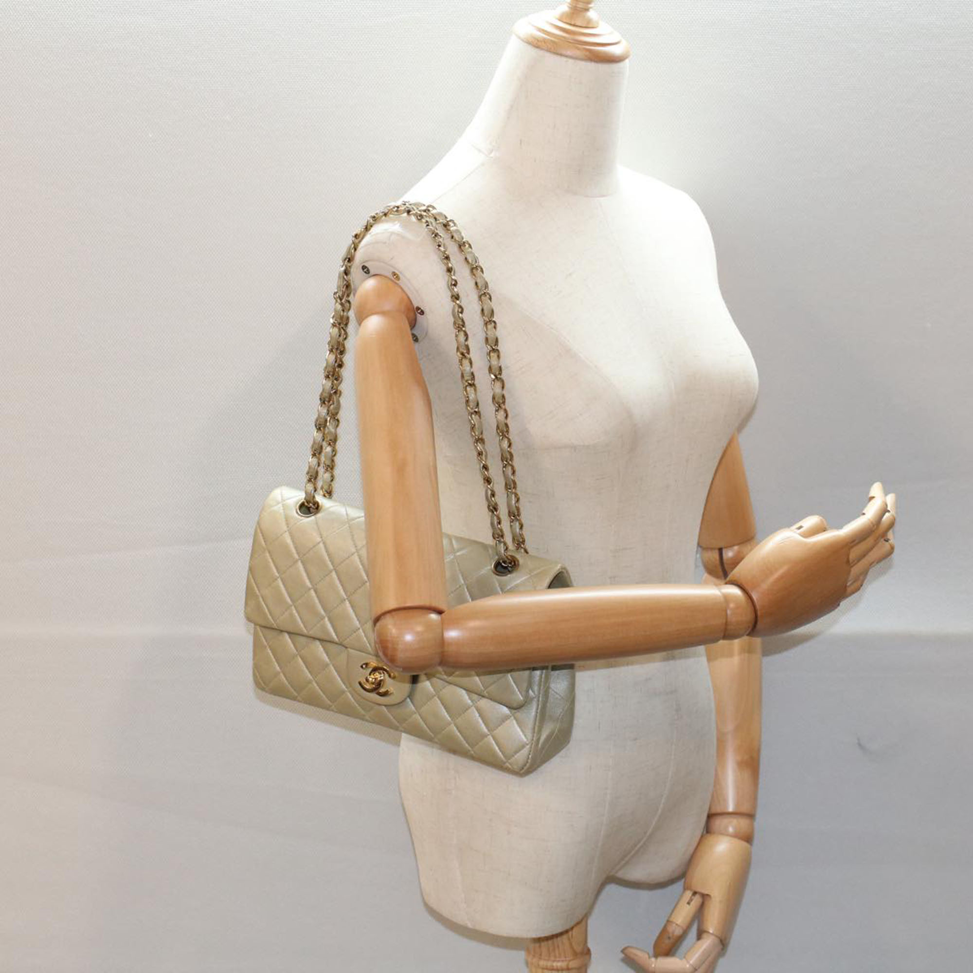 

Chanel Beige Leather Classic Double Flap Shoulder Bag