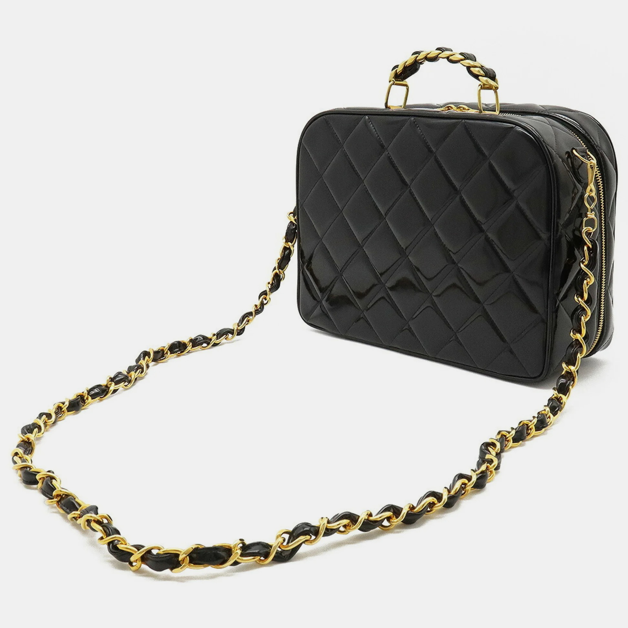 

Chanel Black Patent Leather Vanity Case Shoulder Bag