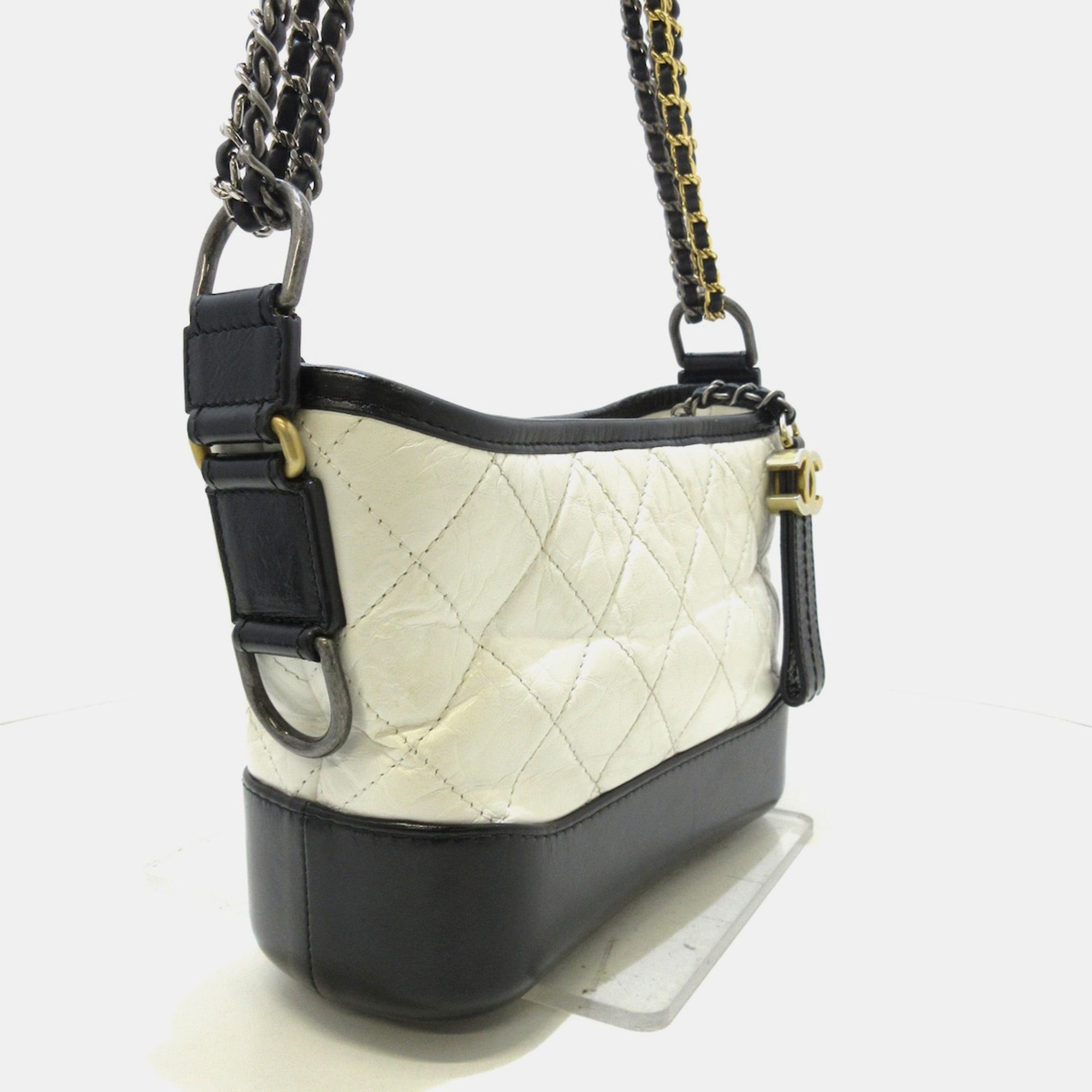

Chanel White Leather Gabrielle Shoulder Bag