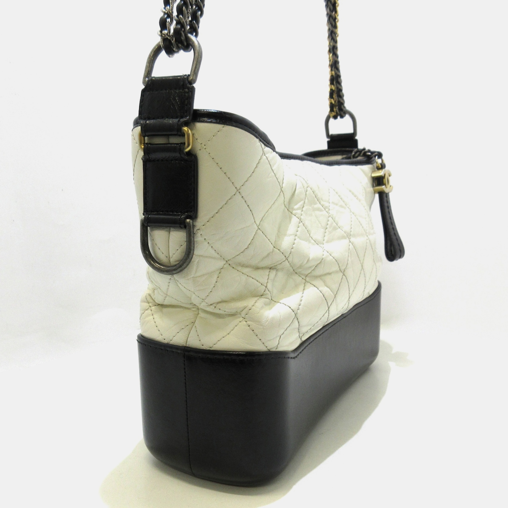 

Chanel White Leather Gabrielle Shoulder Bag