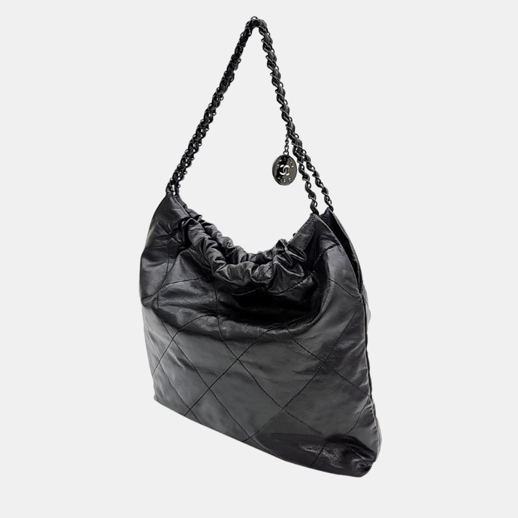 

Chanel 22 Bag Medium, Black