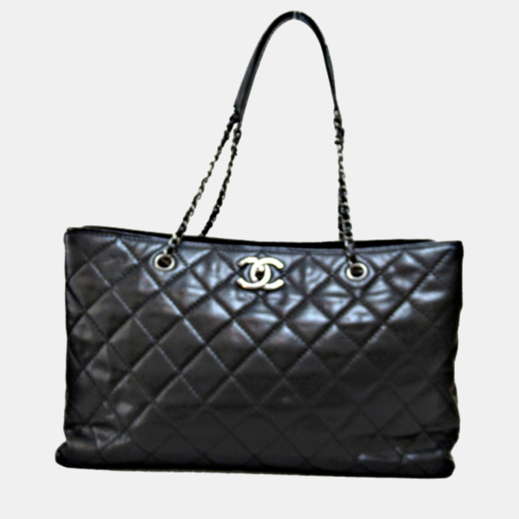 

Chanel Black CC Caviar Large Tote Bag