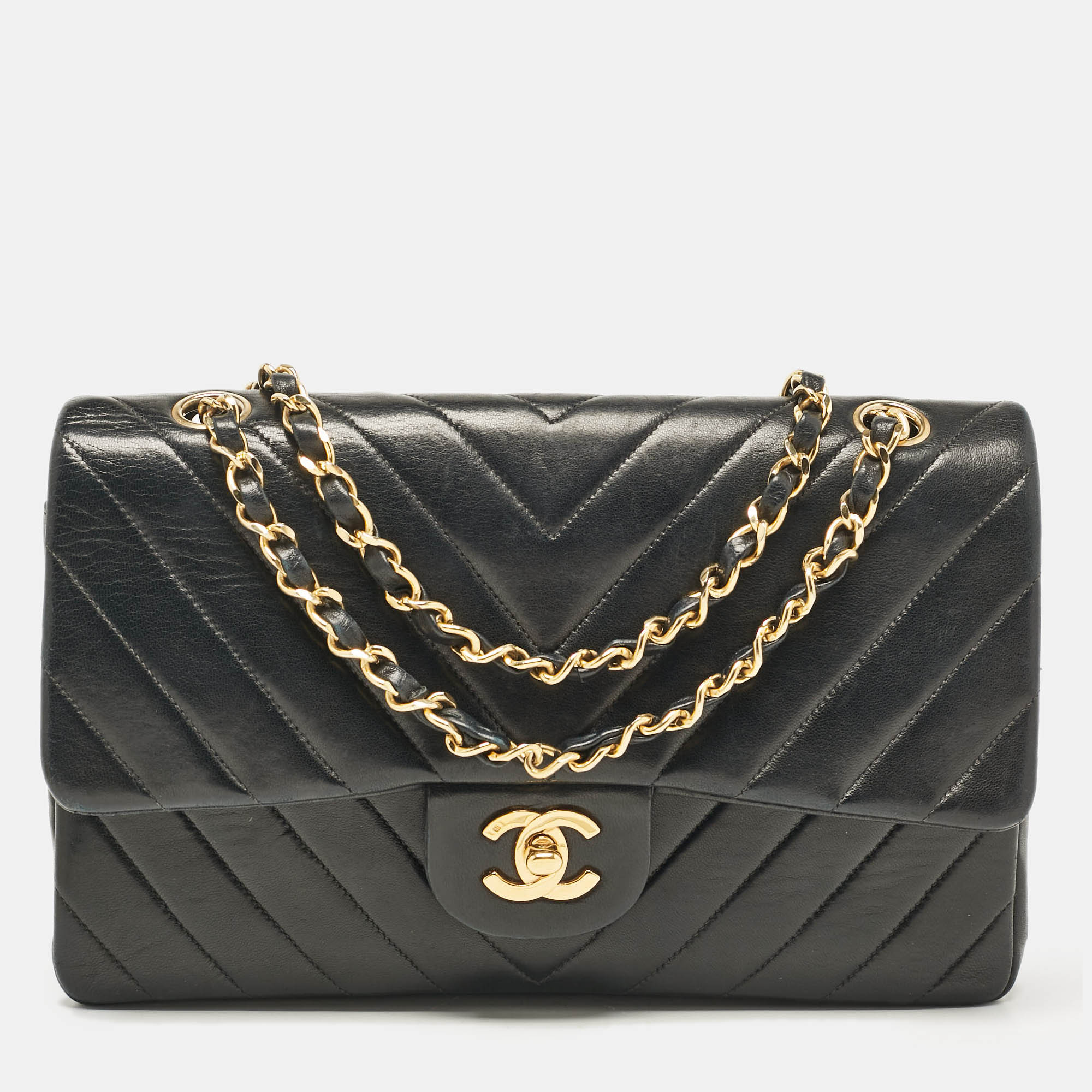 

Chanel Black Chevron Leather Medium Classic Double Flap Bag