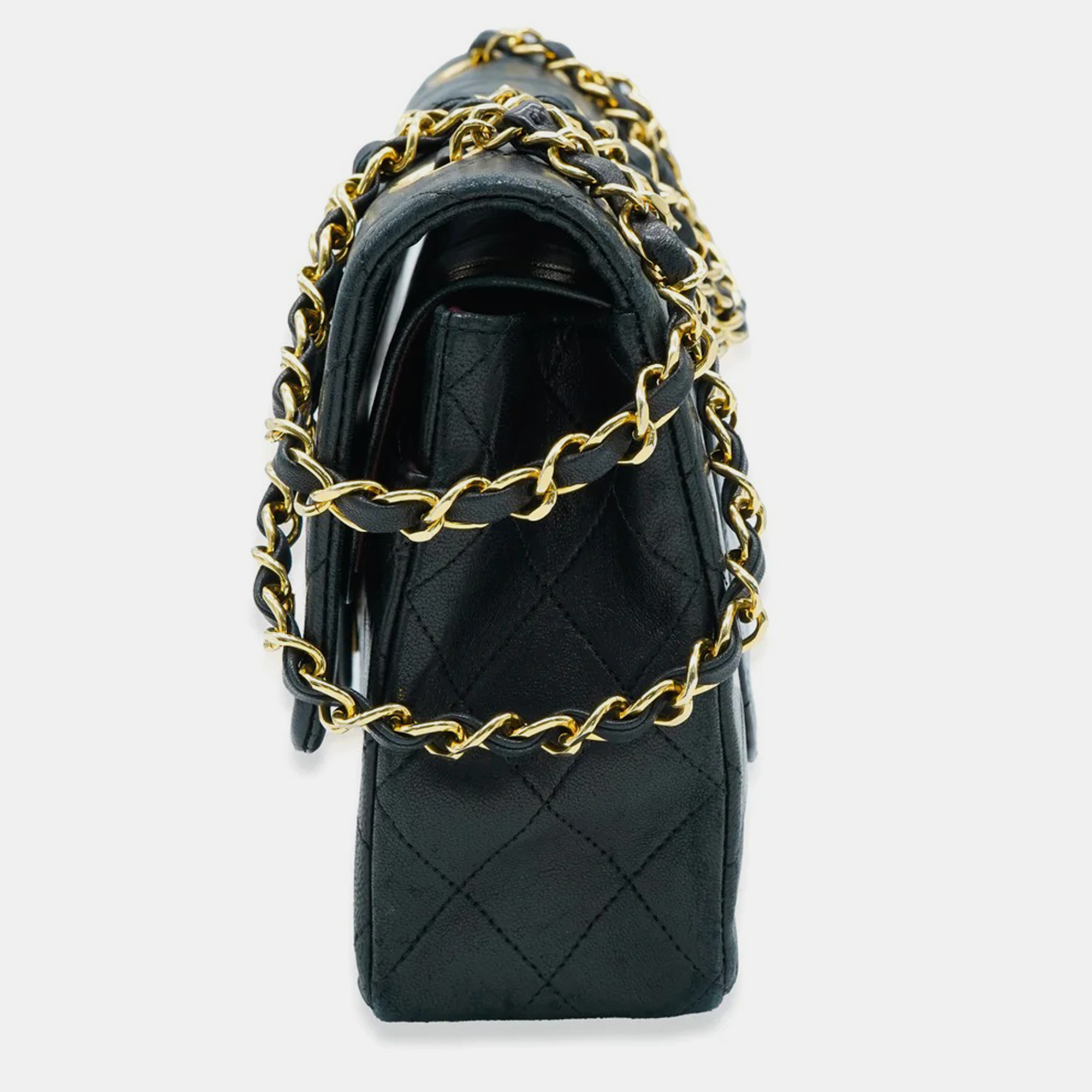 

Chanel Black Leather Medium Classic Double Flap Shoulder Bag