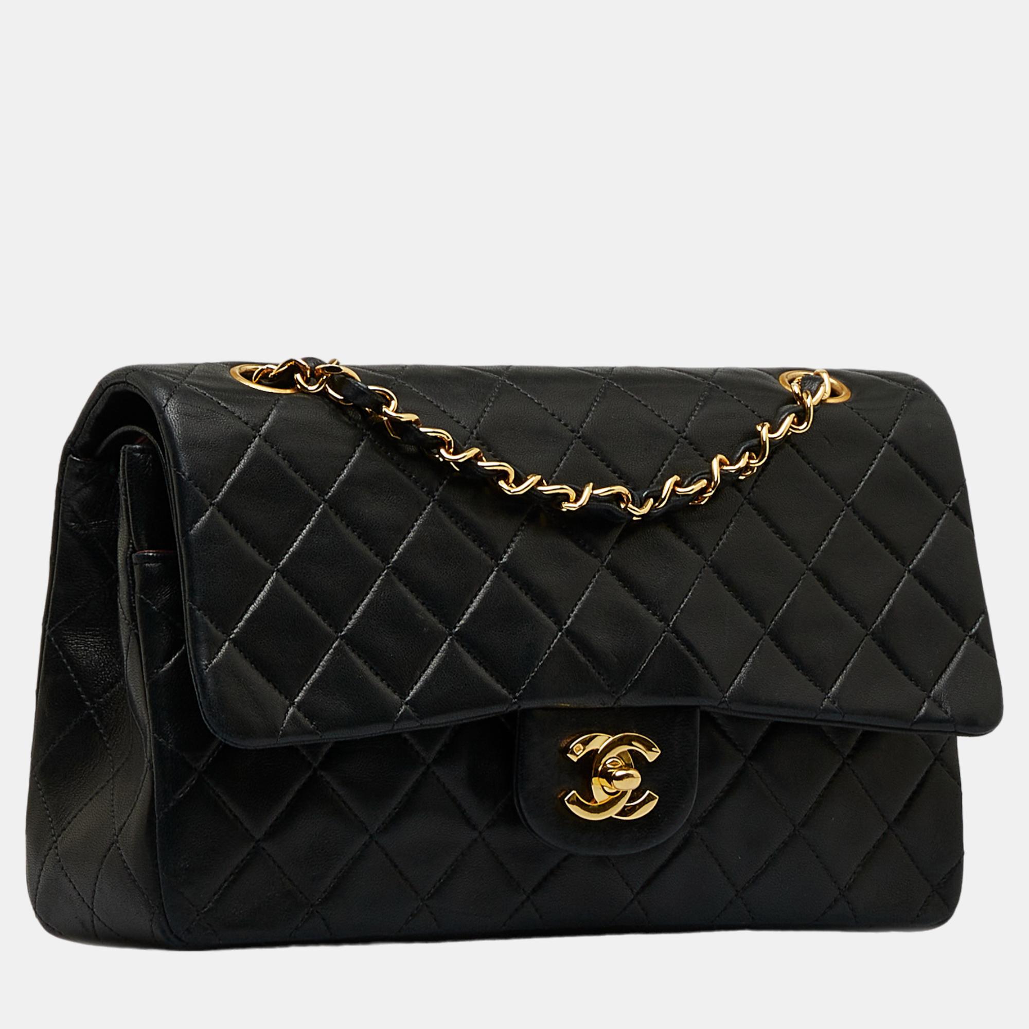 

Chanel Black Medium Classic Lambskin Double Flap