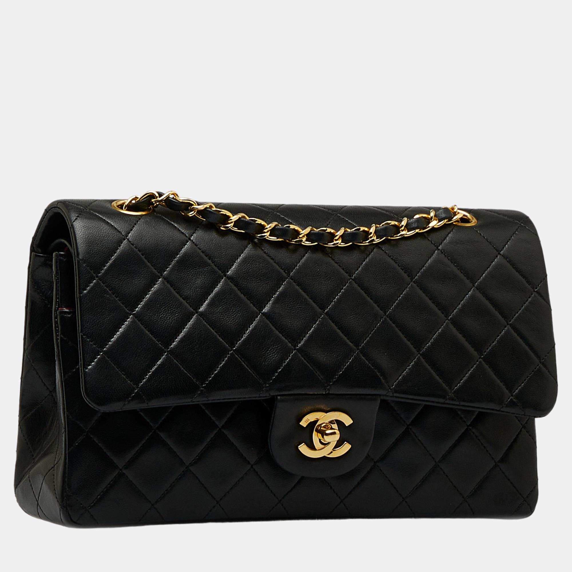 

Chanel Black Medium Classic Lambskin Double Flap