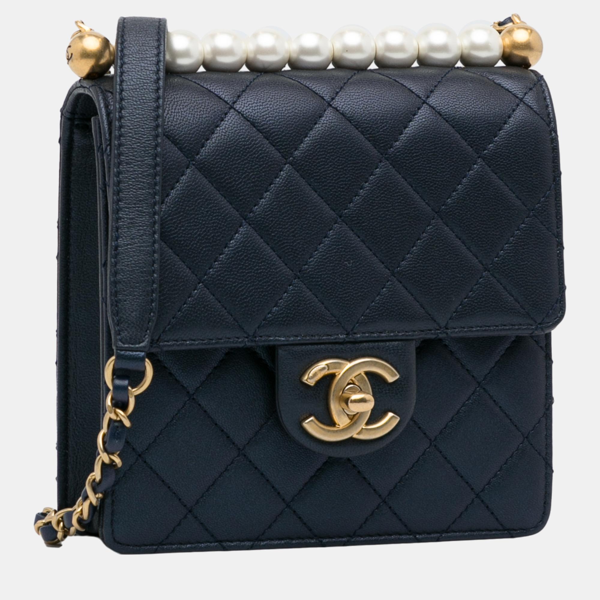 

Chanel Navy Blue Small Chic Pearls Flap Bag