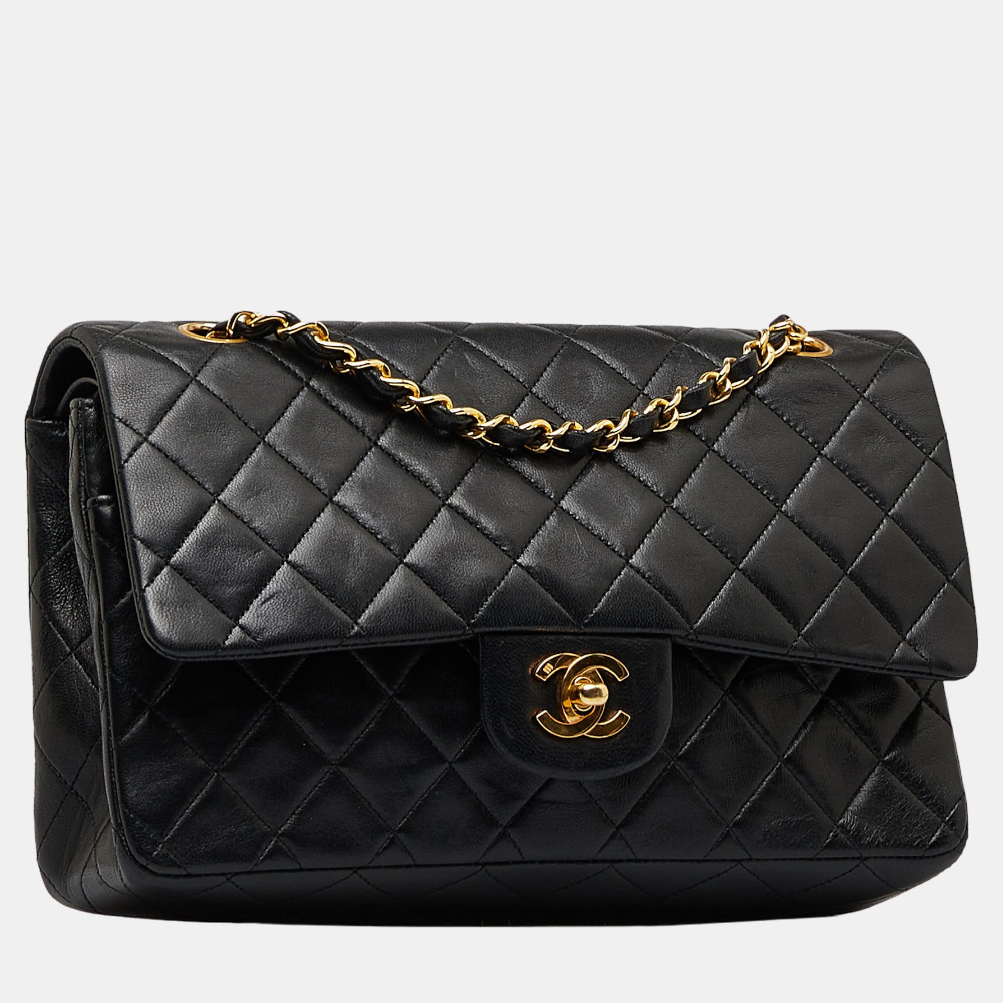 

Chanel Black Medium Classic Lambskin Double Flap