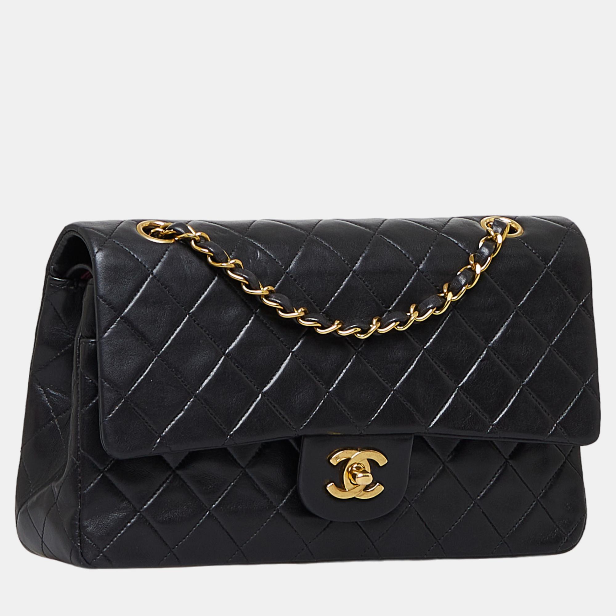 

Chanel Black Medium Classic Lambskin Double Flap