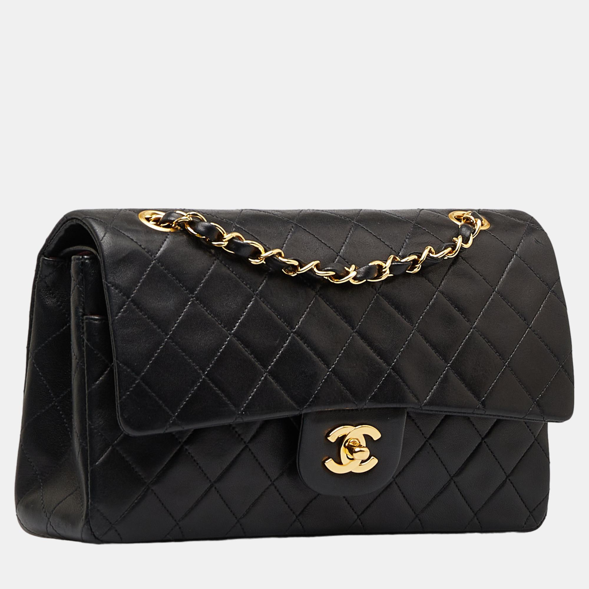 

Chanel Black Medium Classic Lambskin Double Flap