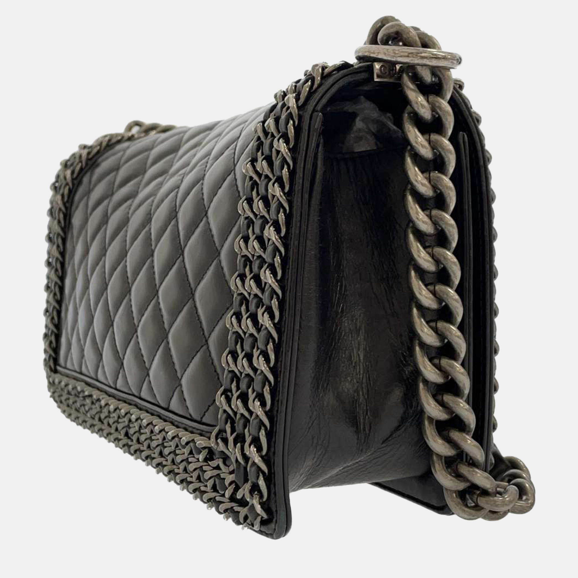

Chanel Black Leather Boy Shoulder Bag