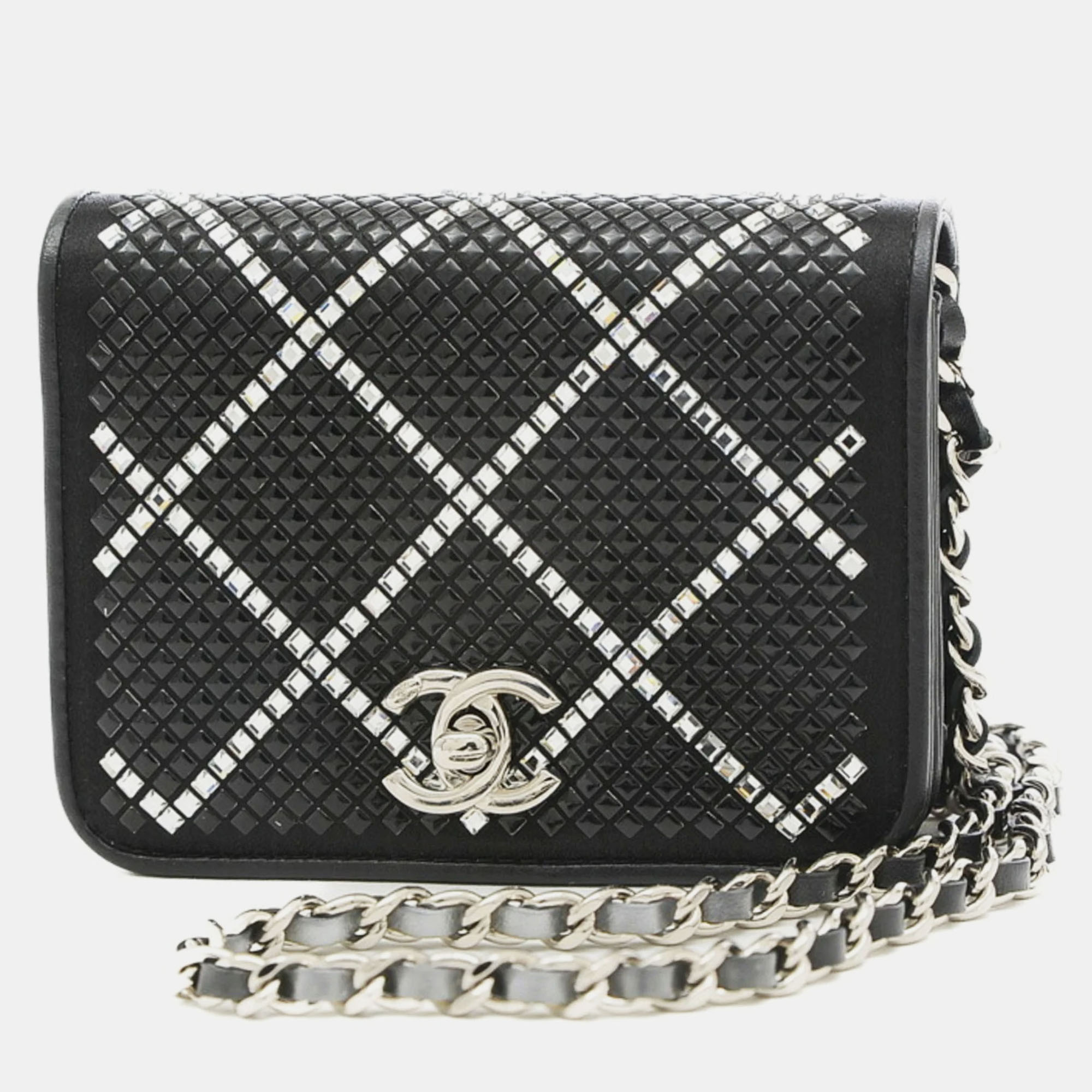 Pre-owned Chanel Black Cc Flap Chain Strass Card Holder