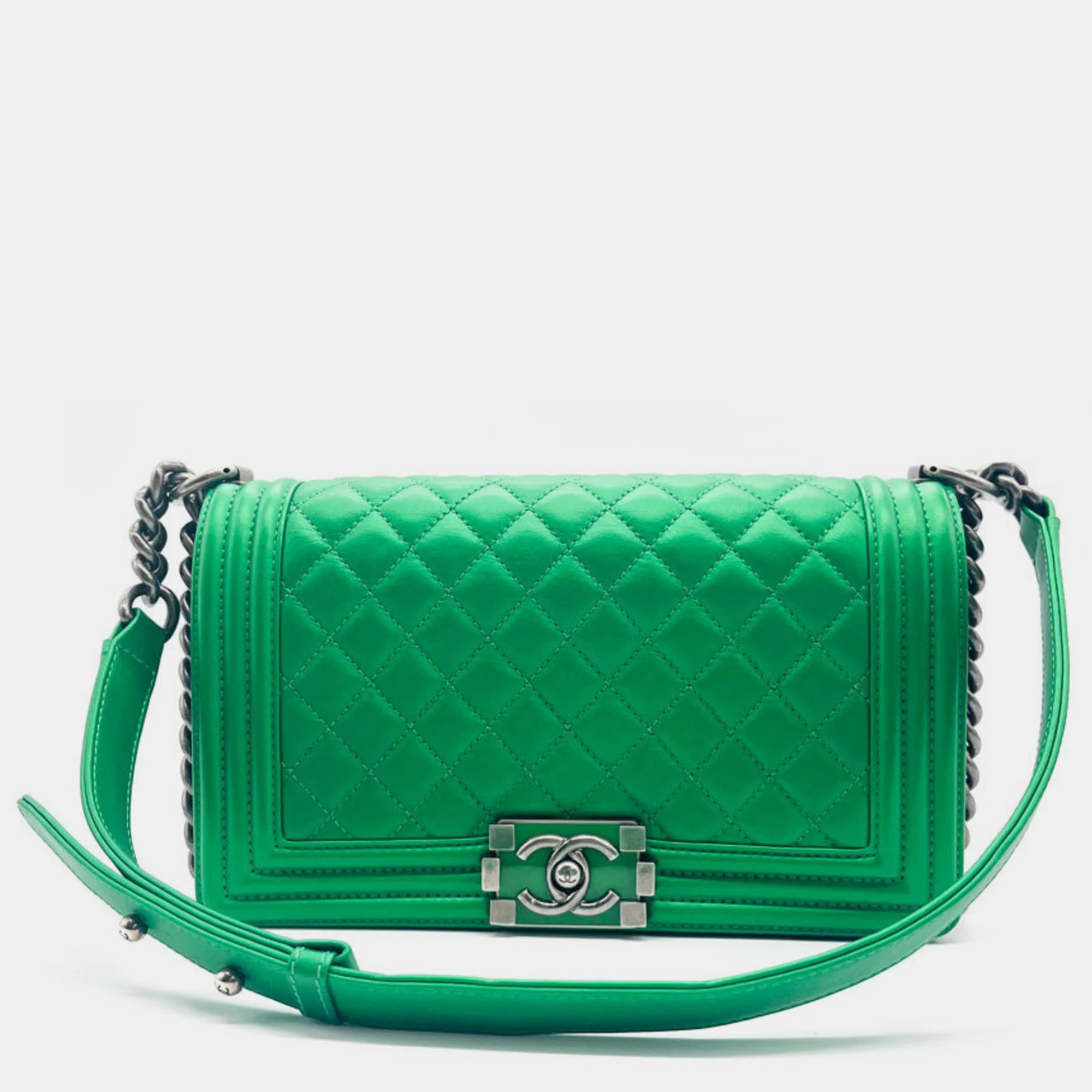 

Chanel Calf Leather Medium Boy Shoulder Bags, Green