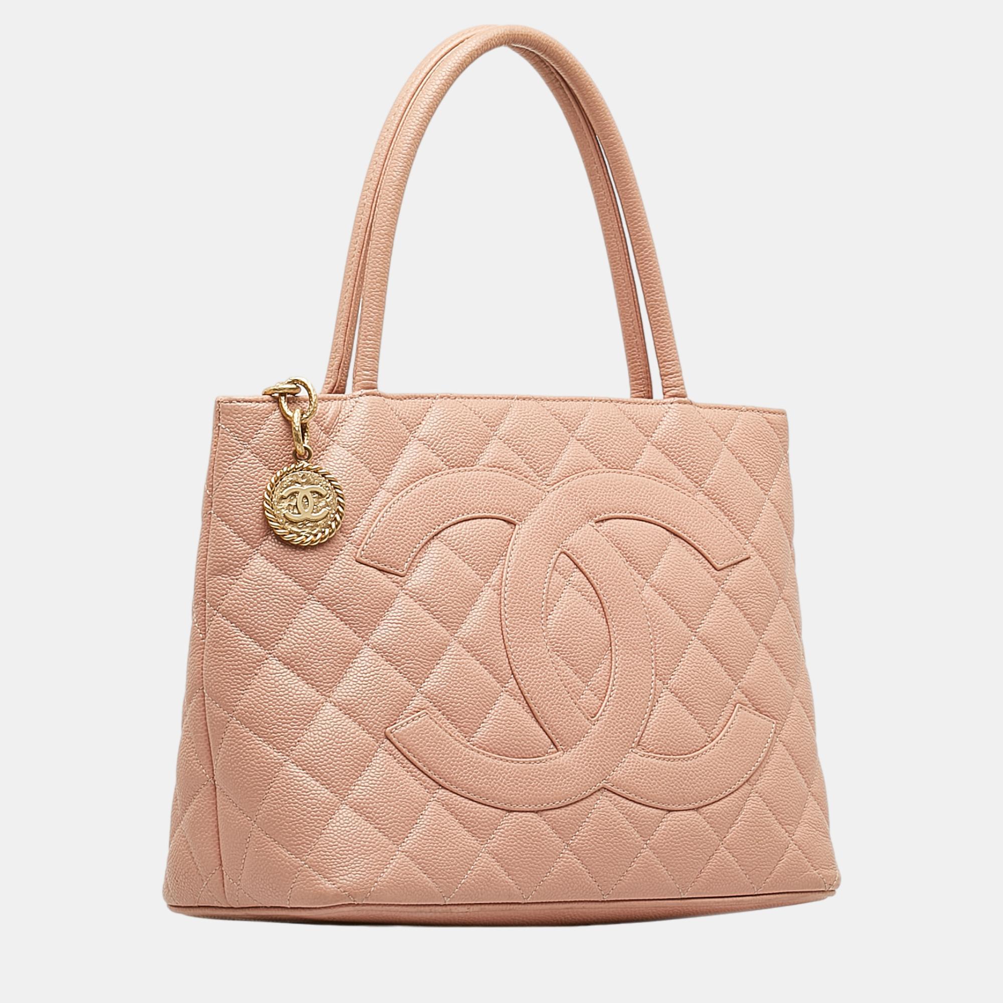 

Chanel Pink Caviar Medallion Tote