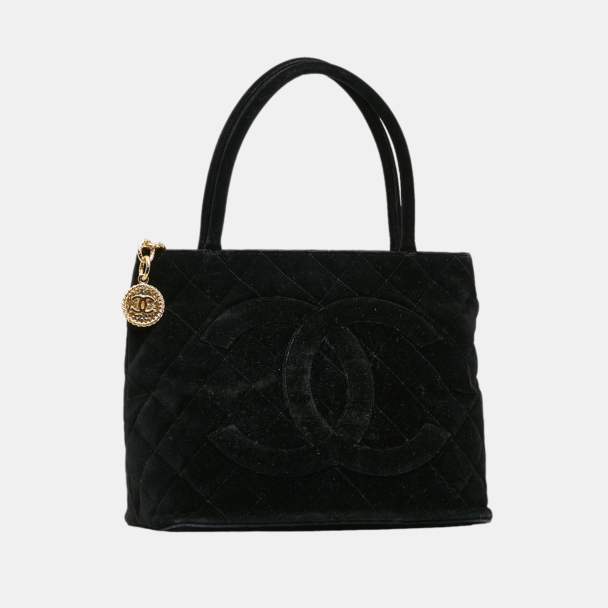 

Chanel Black Velvet Medallion Tote