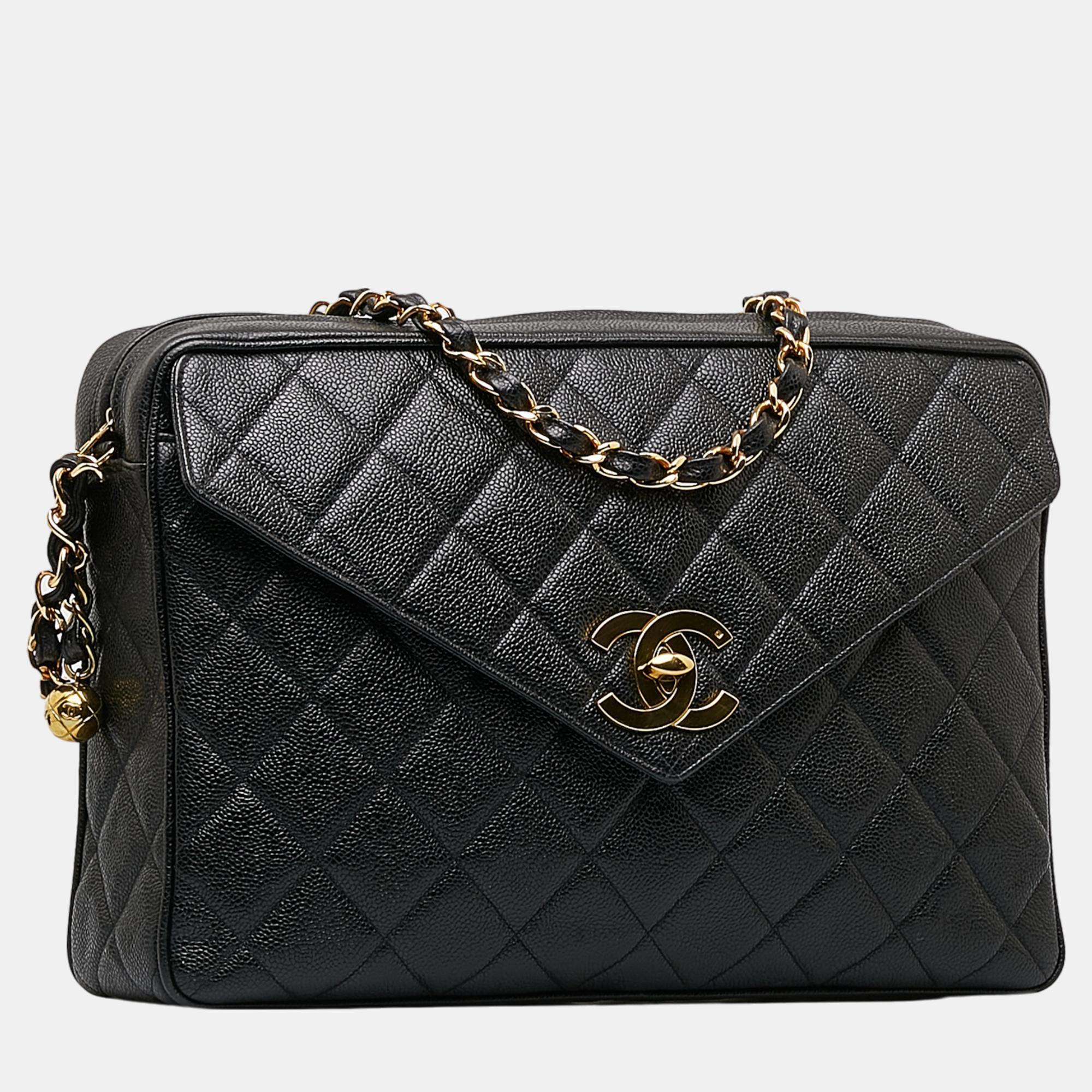 

Chanel Black CC Caviar Chain Shoulder Bag