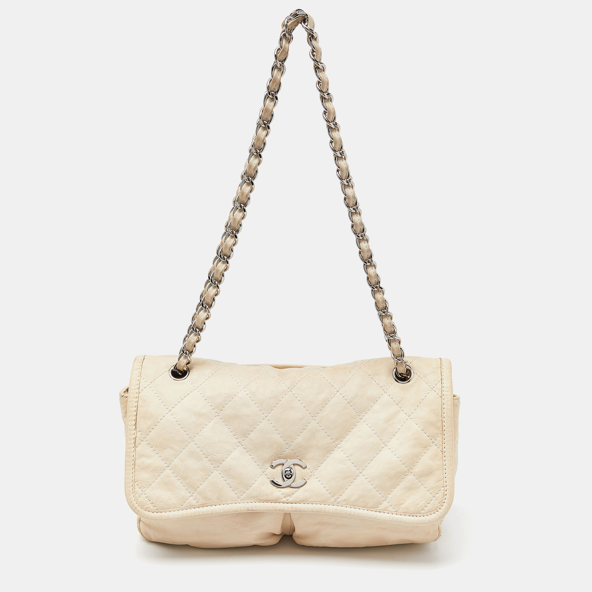 Pre Owned Chanel Off White Quilted Leather Split Pocket Flap Bag