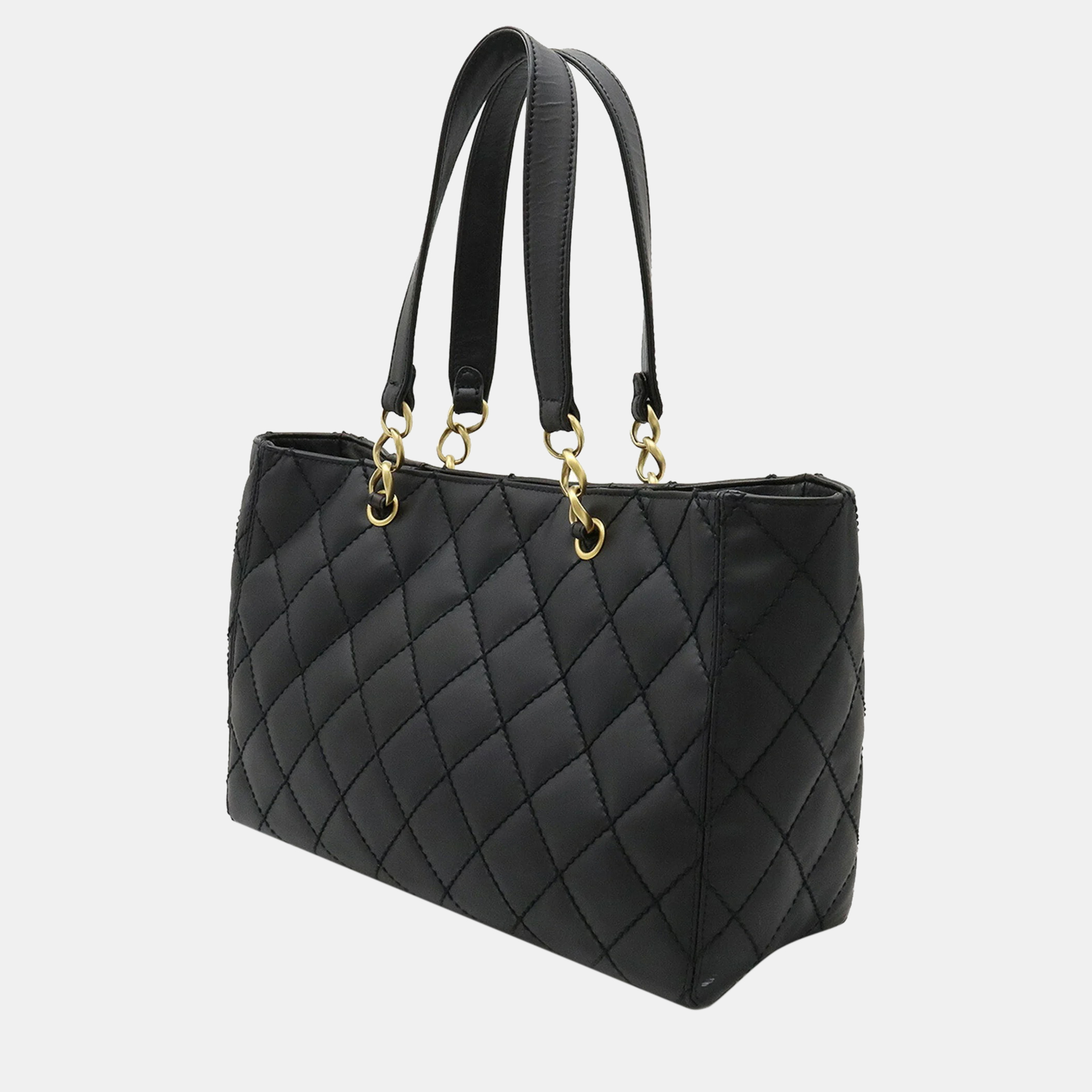 

Chanel Black Quilted Tote Bag