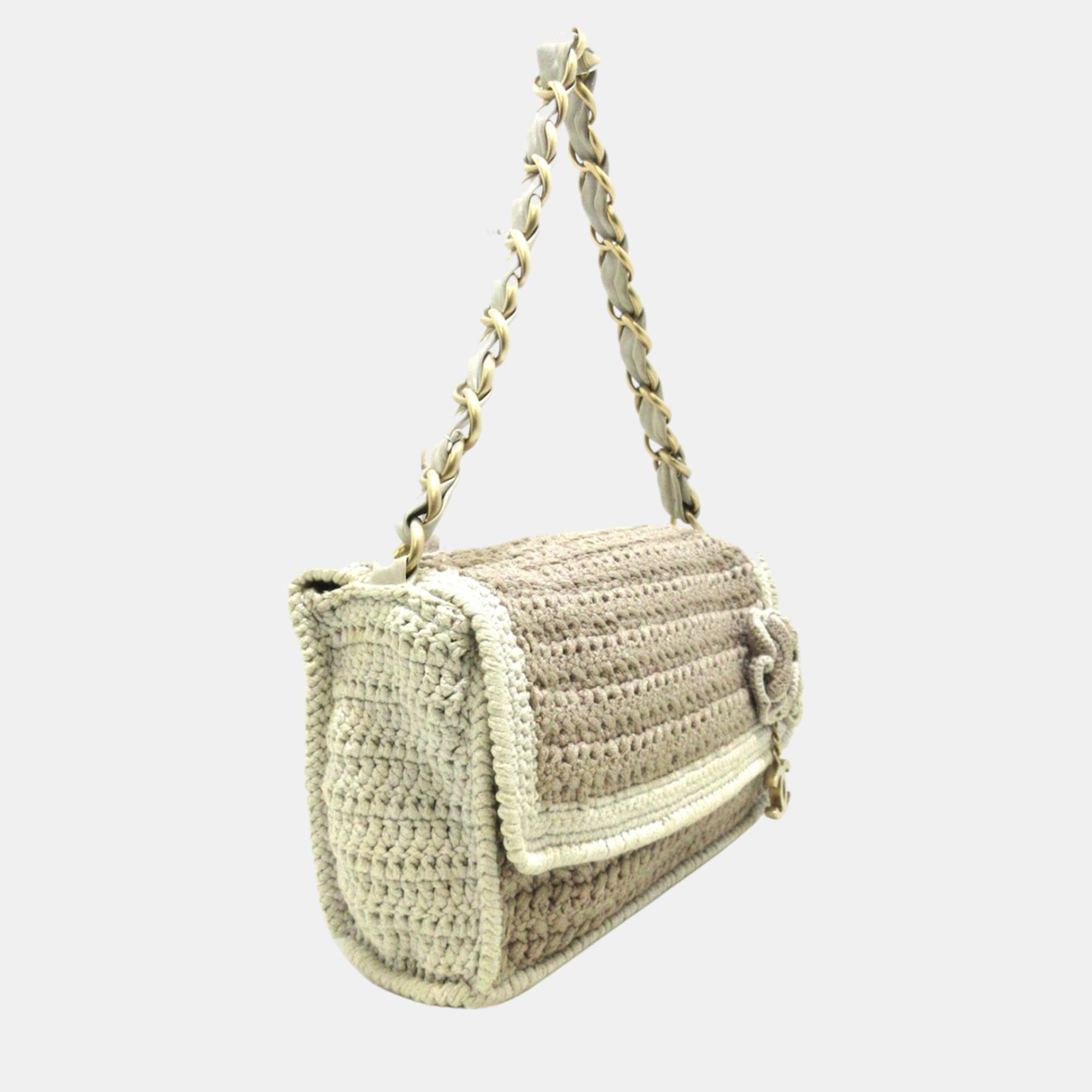 

Chanel Beige/Brown Crochet Camellia Flap