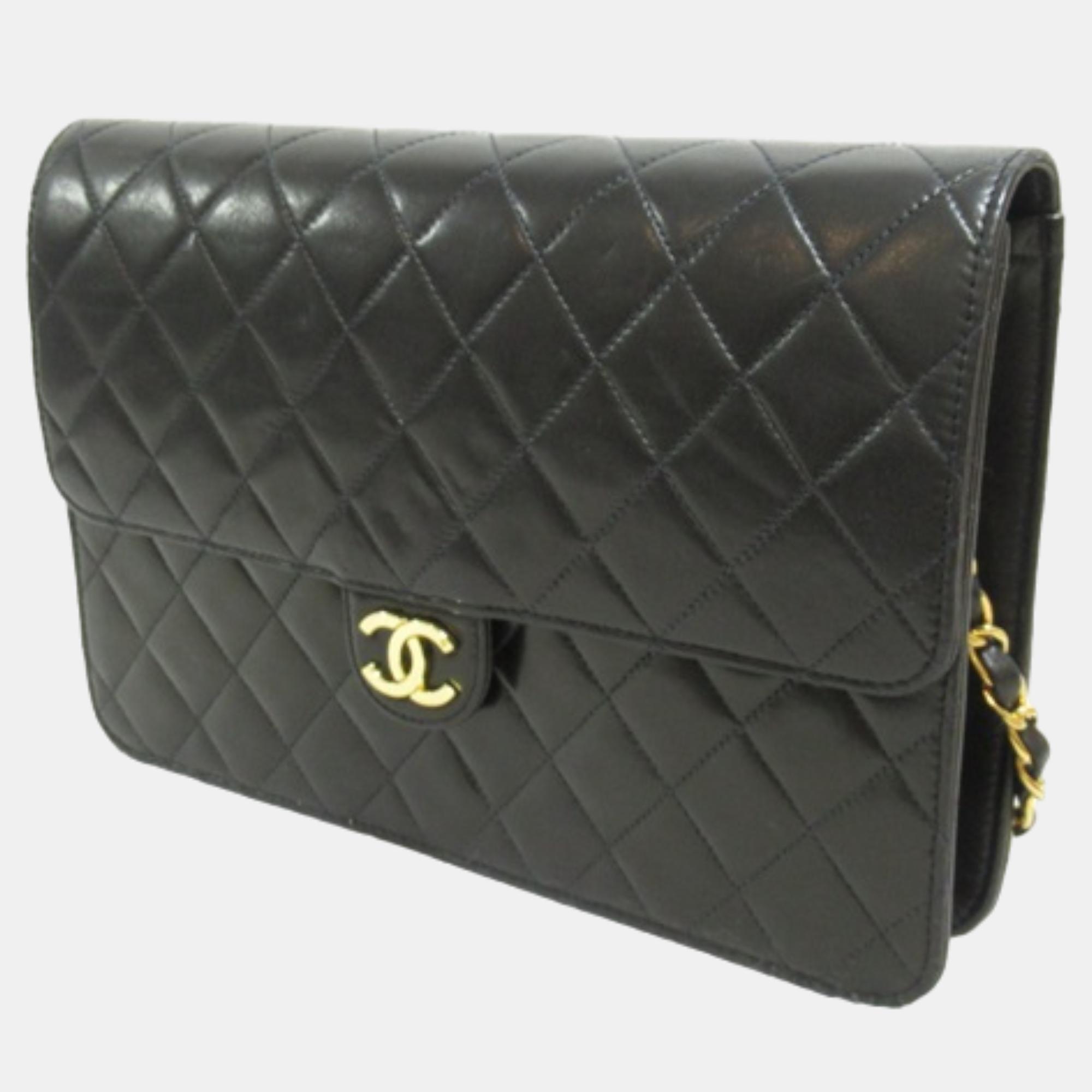 

Chanel Black Leather Medium Classic Single Flap Bag