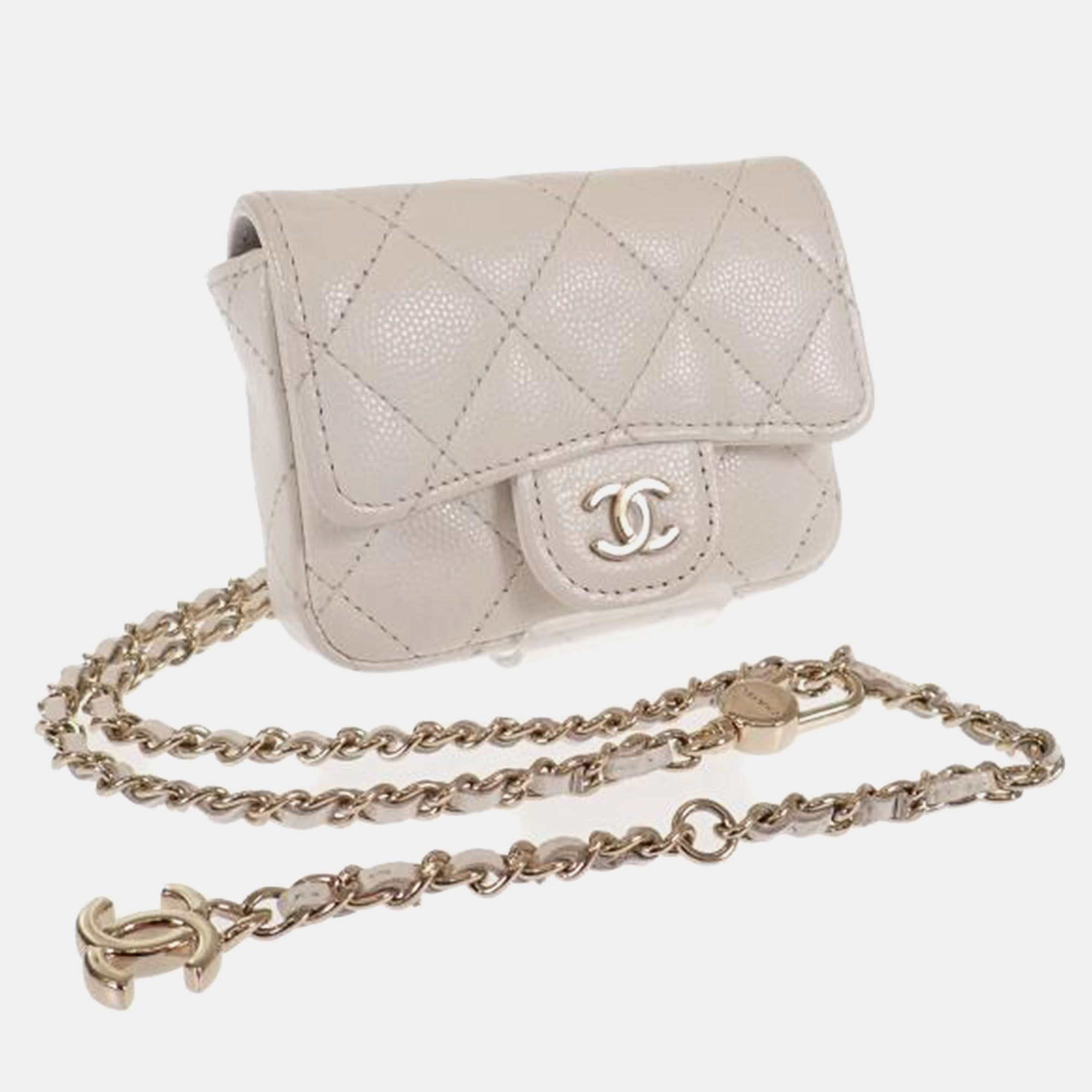 Pre-owned Chanel White Leather Cc Caviar Quilted Belt Bag