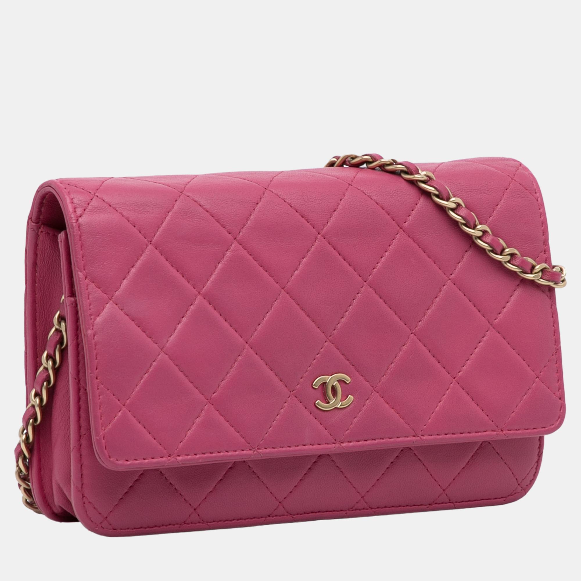 

Chanel Pink CC Quilted Lambskin Wallet On Chain