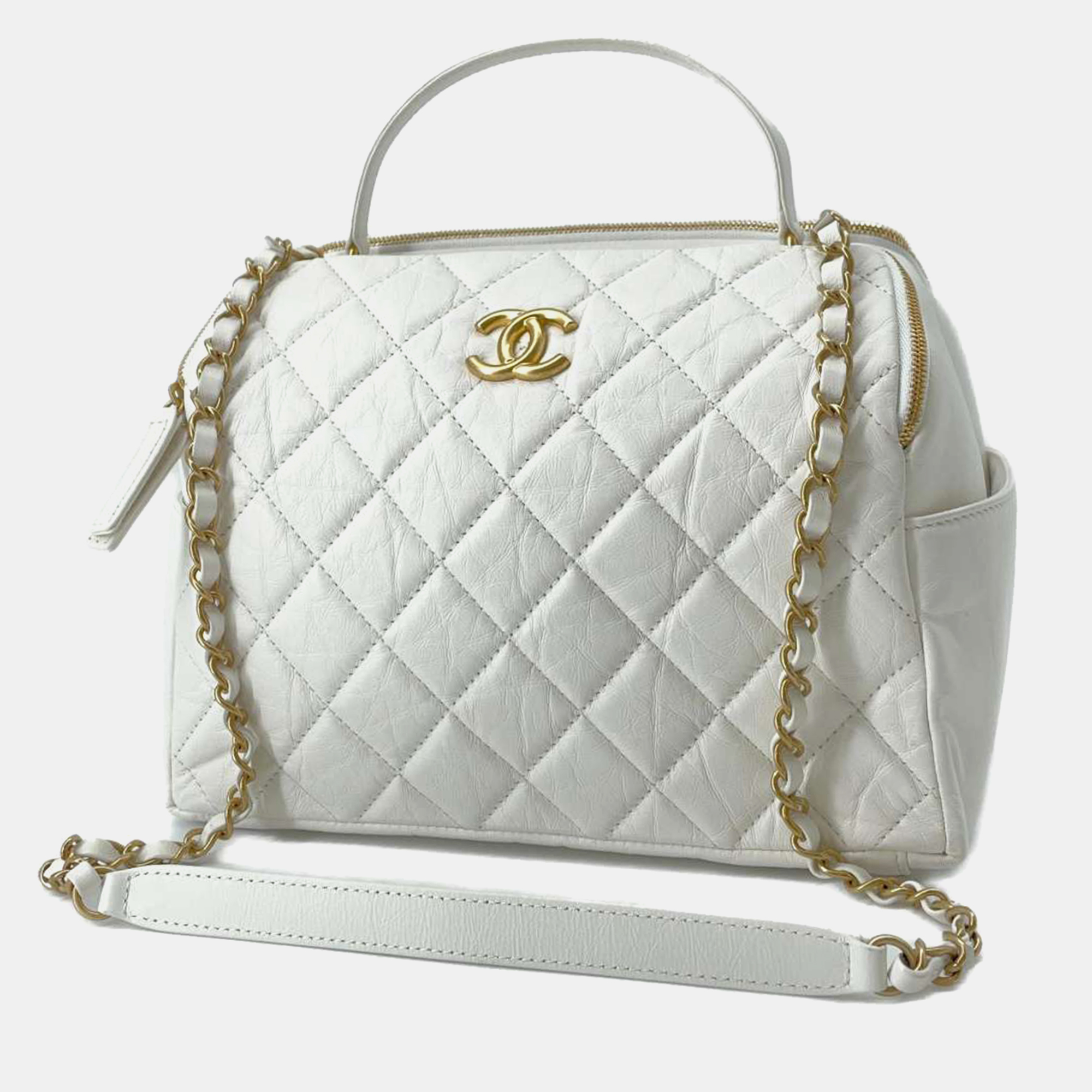 Pre-owned Chanel White Aged Calf Leather Shoulder Bag