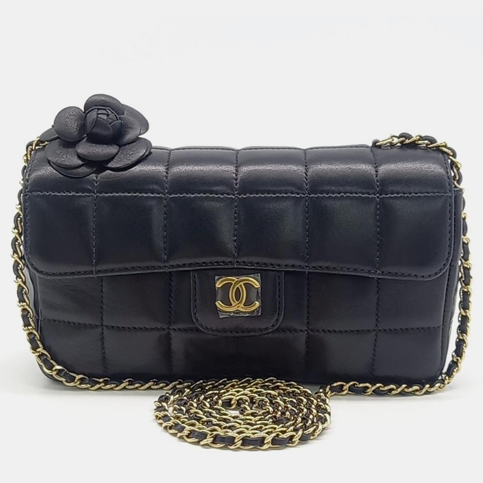 

Chanel Camellia Mini Crossbody Bag, Black