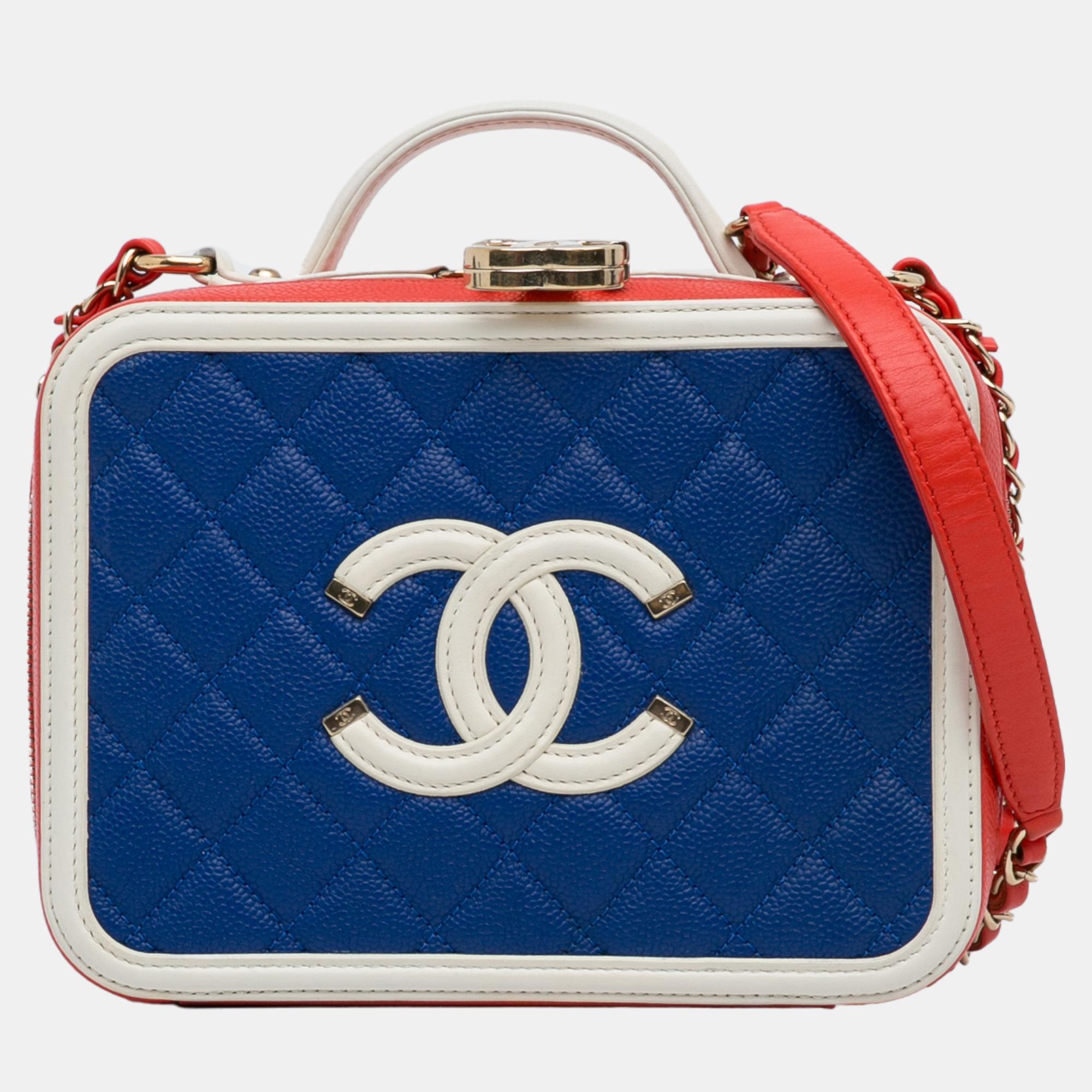 Pre-owned Chanel Blue/red Medium Caviar Filigree Vanity Case