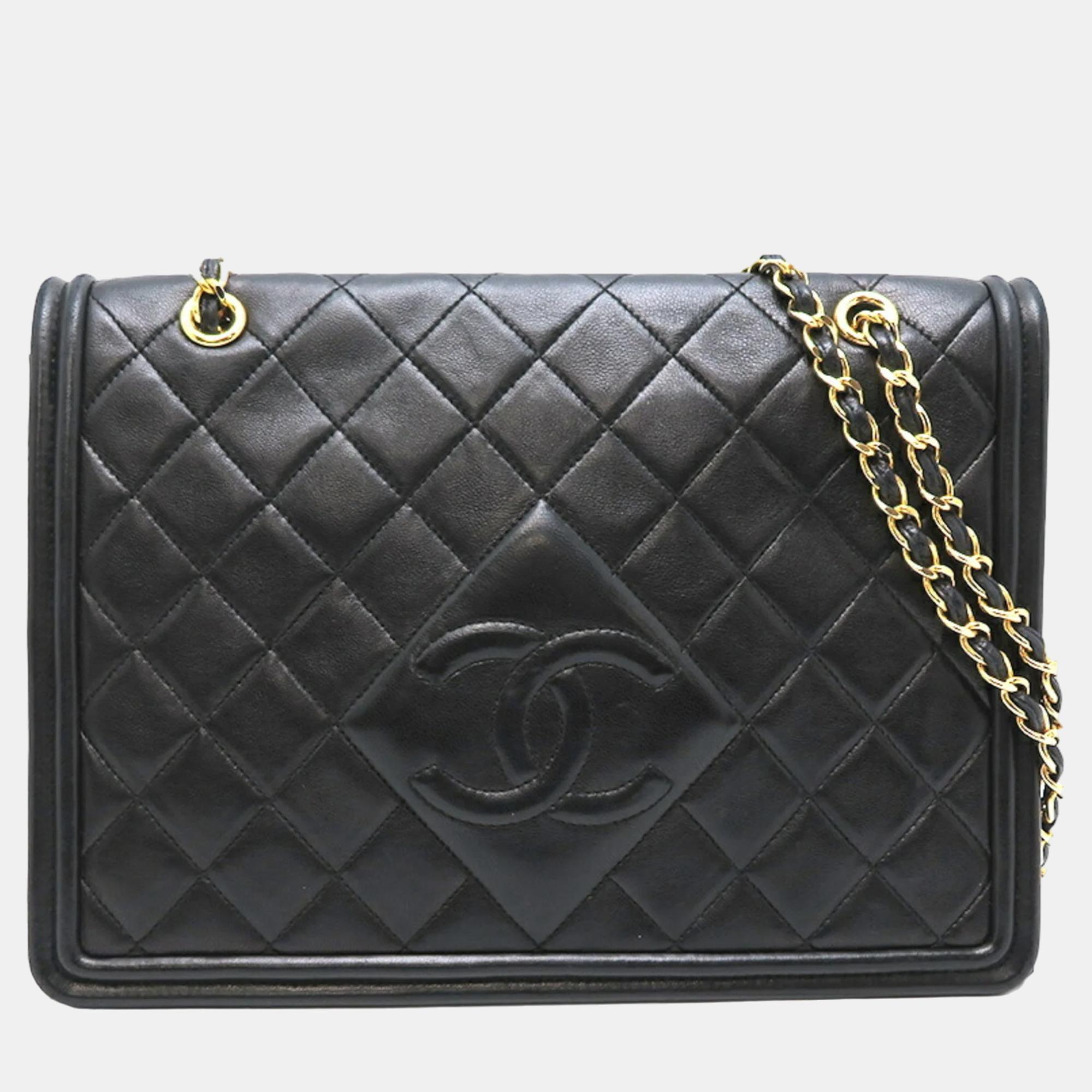 

Chanel Black Quilted Lambskin Medium Vintage Diamond CC Flap Bag Shoulder Bag