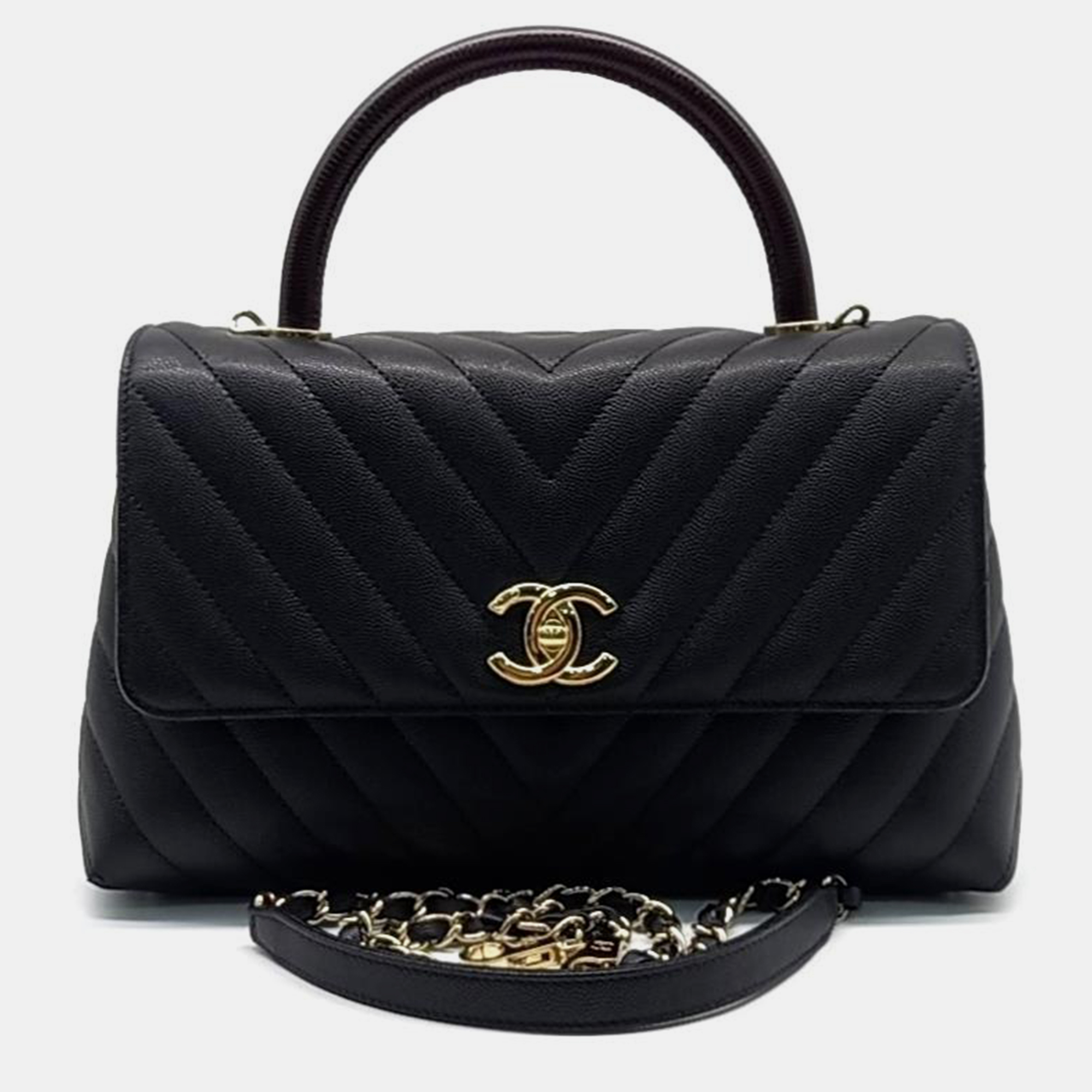 

Chanel Caviar Chevron Coco Handle 28 A92991 handbag, Black