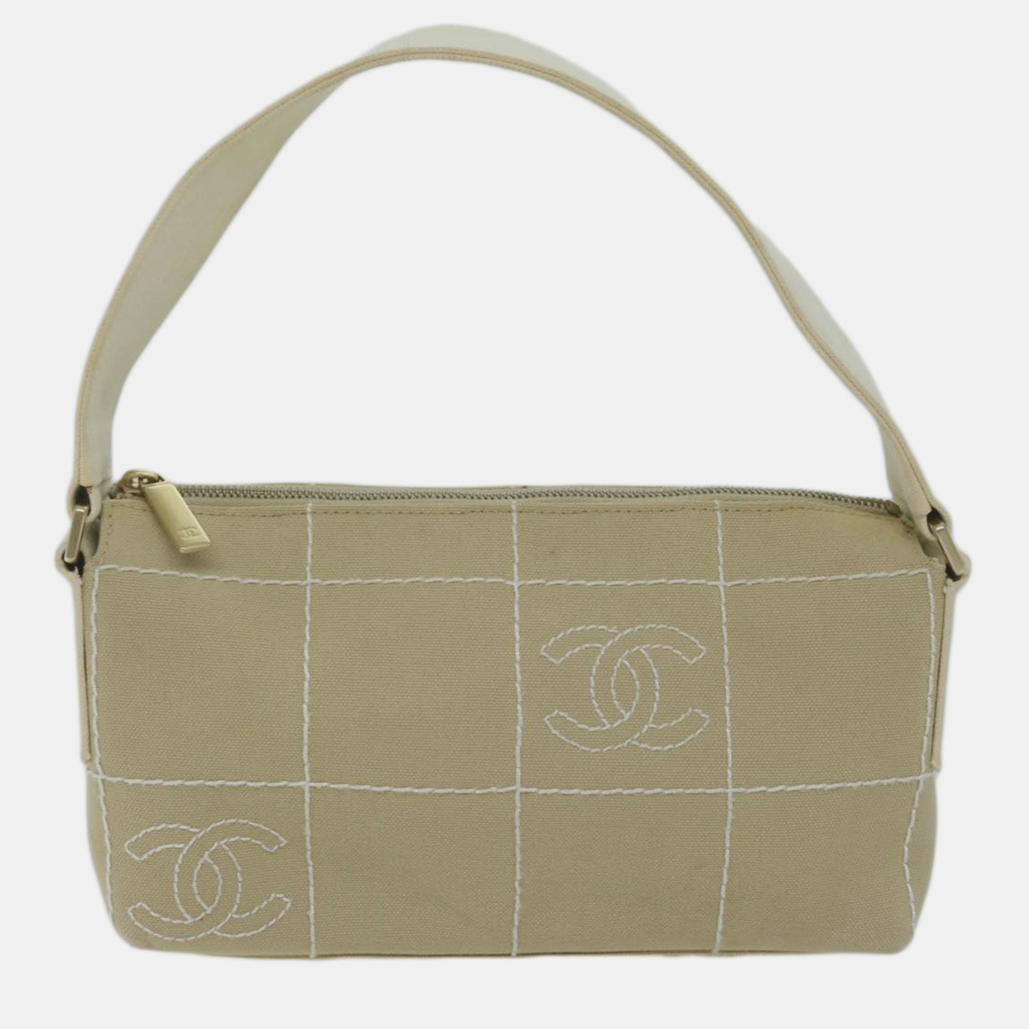 Pre-owned Chanel Beige Canvas Chocolate Bar Shoulder Bag