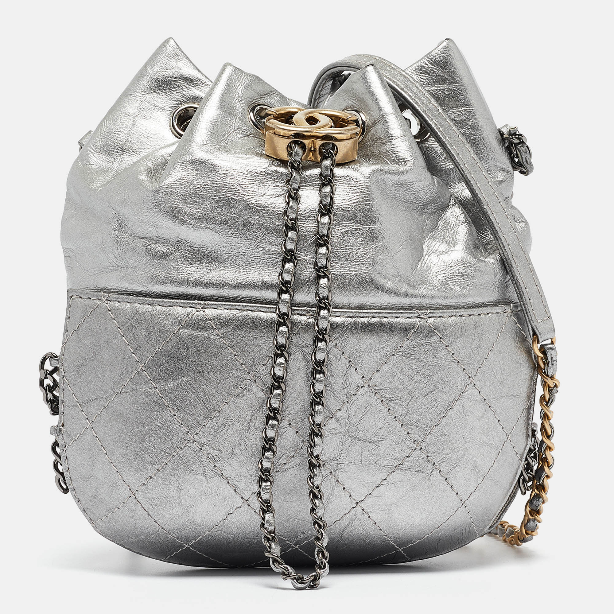 Pre-owned Chanel Silver Quilted Leather Gabrielle Purse Bag