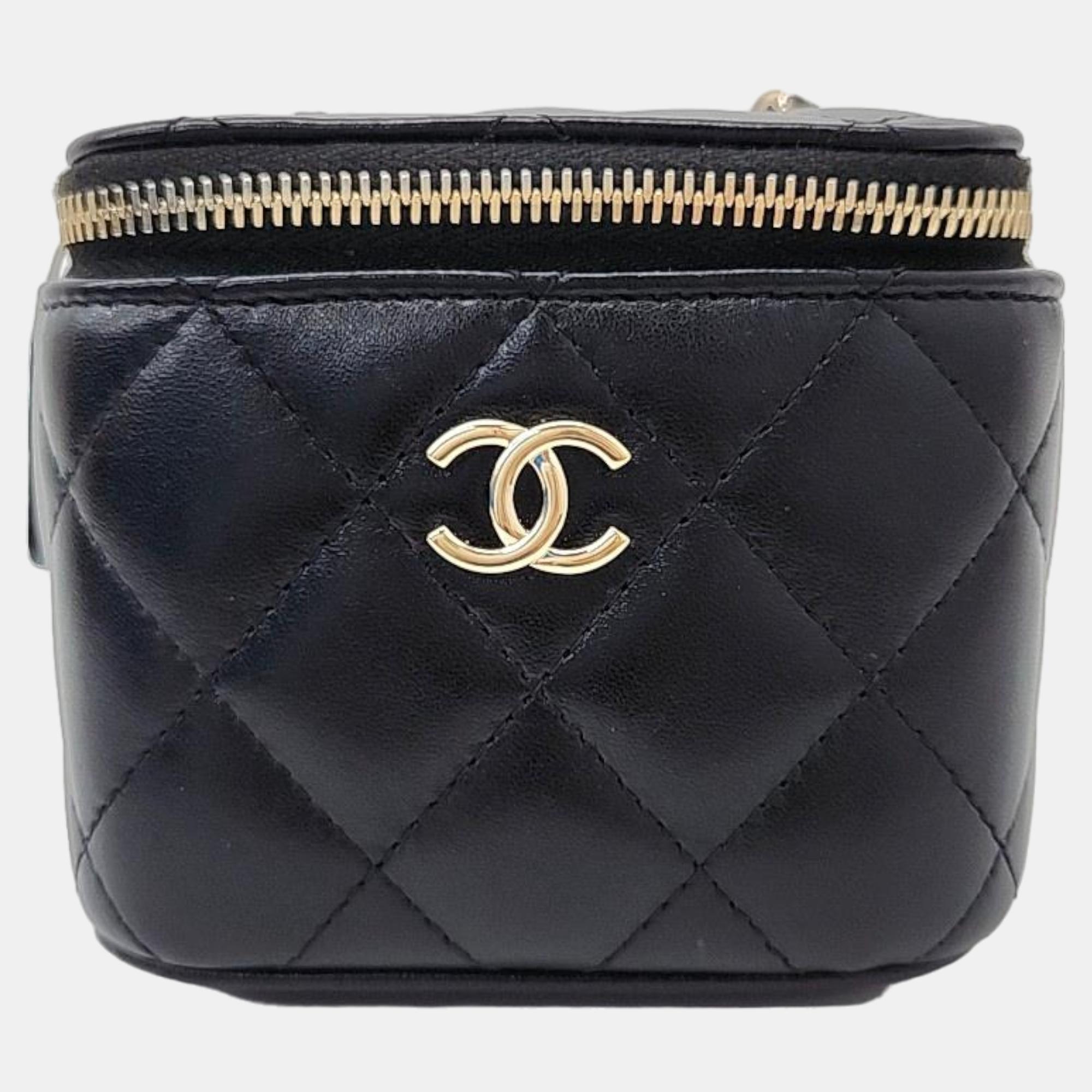 Pre-owned Chanel Black Lambskin Camellia Vanity Small Crossbody Bag