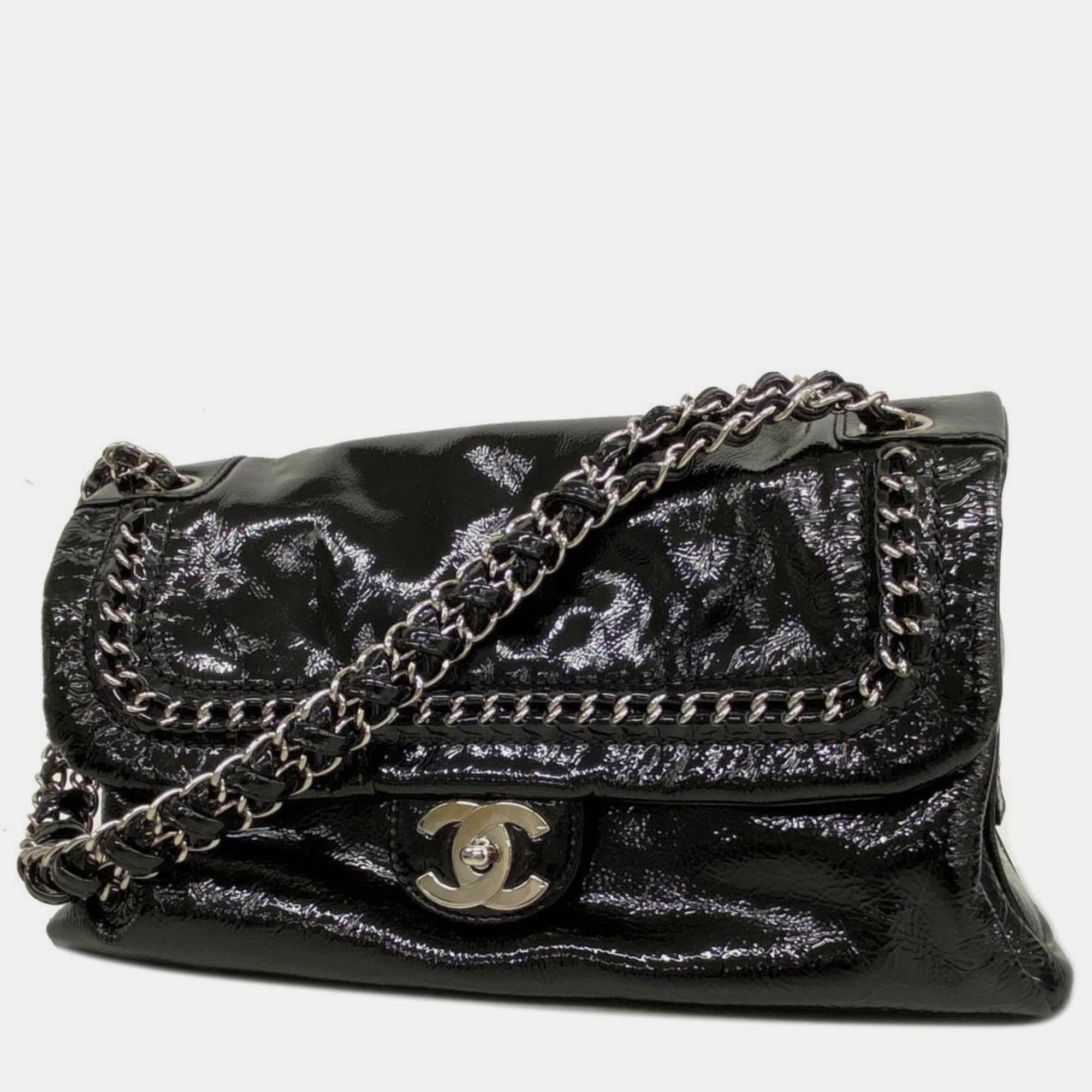 

Chanel Black Patent Leather Luxe Ligne Shoulder Bag