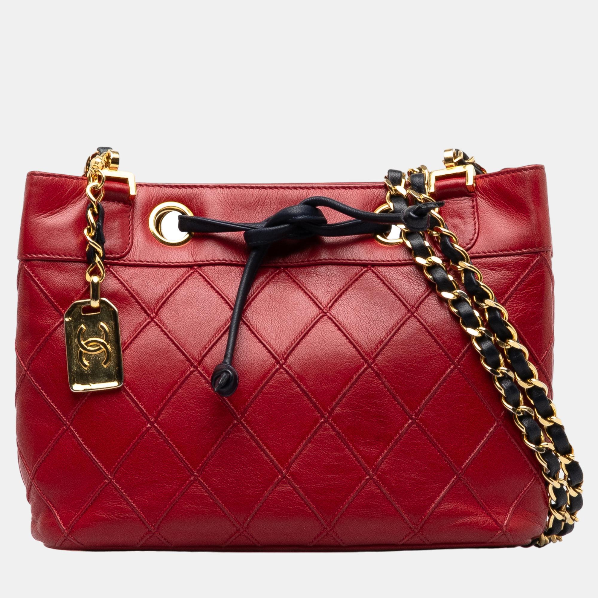 

Chanel Red CC Bicolor Lambskin Shoulder Bag