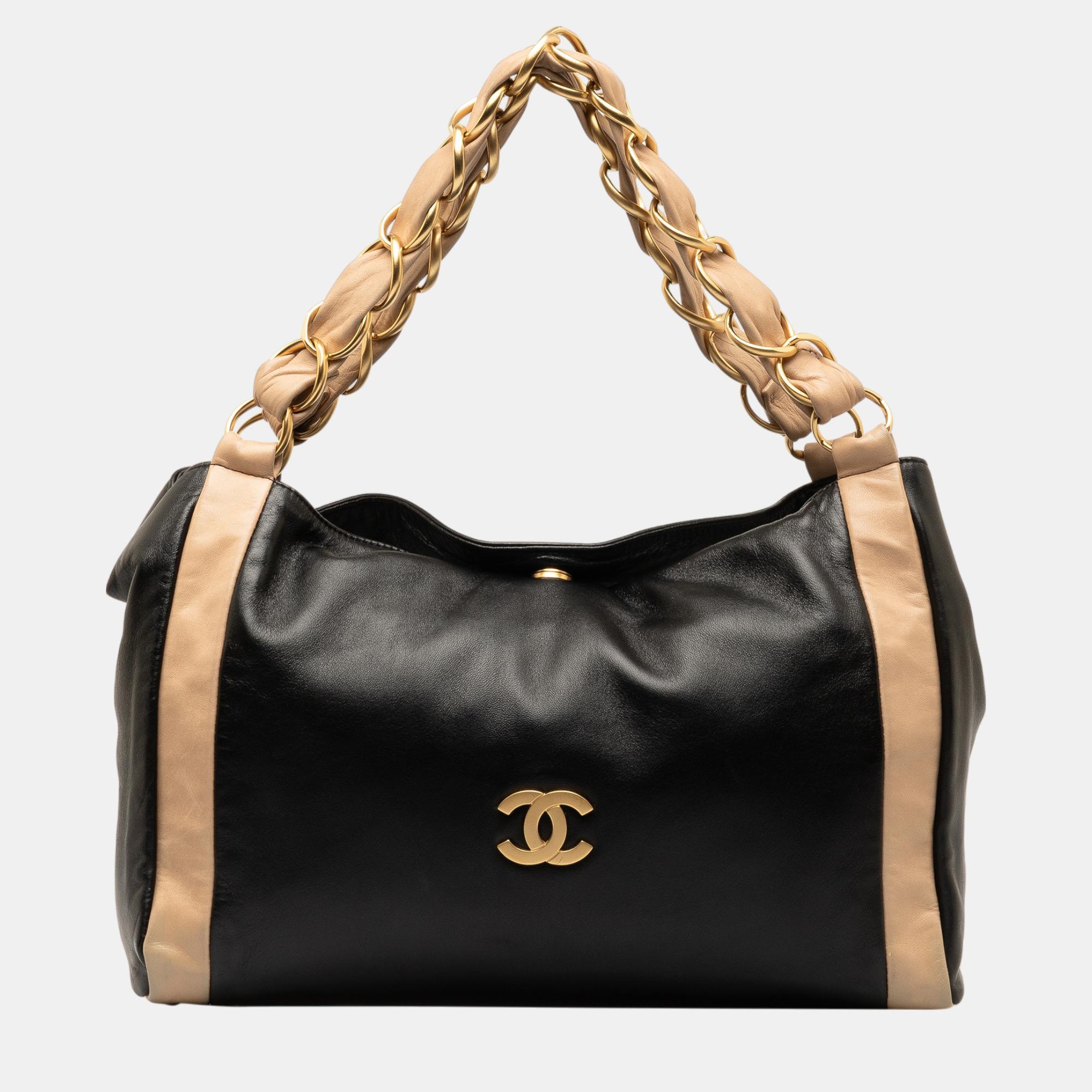 

Chanel Black Olsen Shoulder Bag
