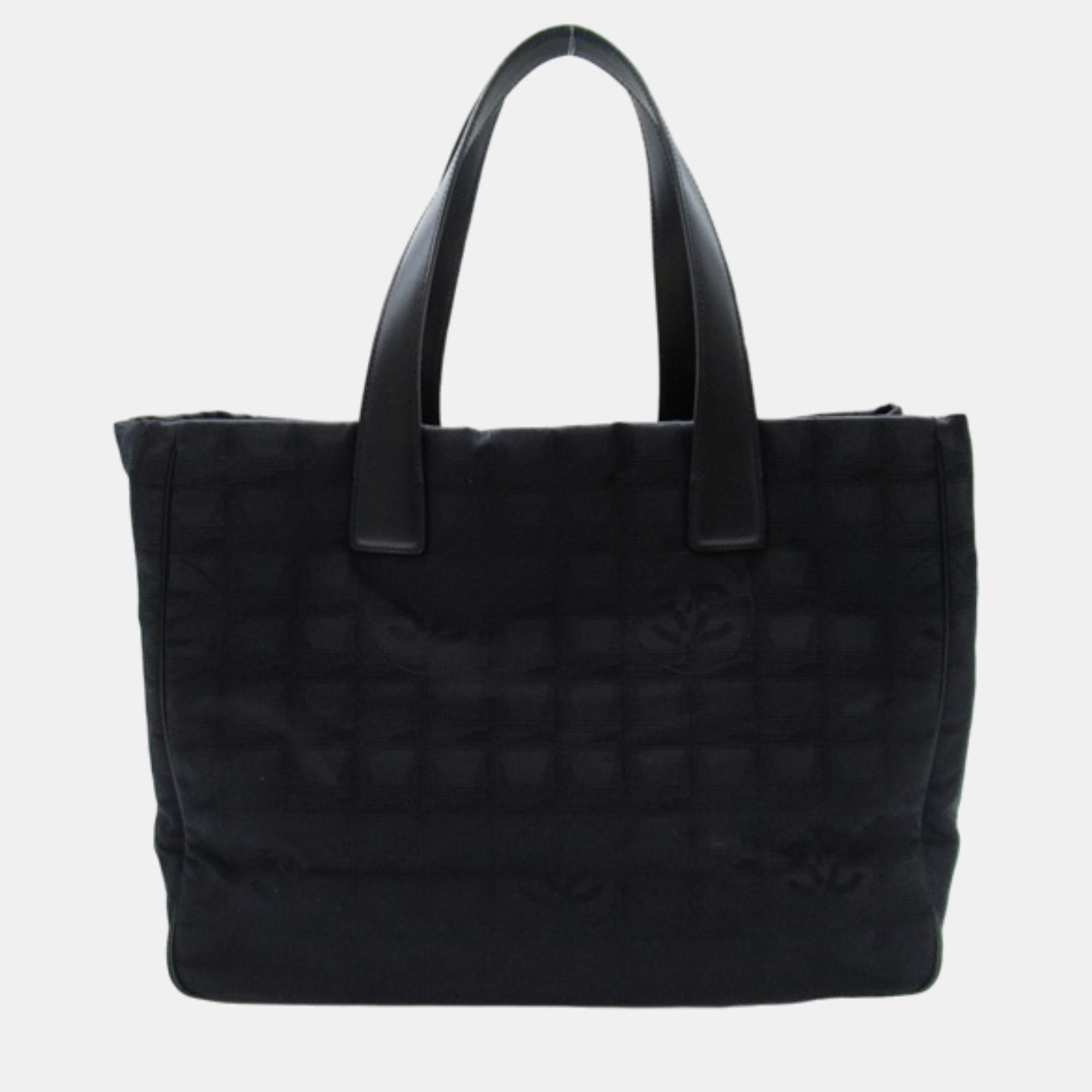 

Chanel Black Canvas New Travel Line Tote Bag