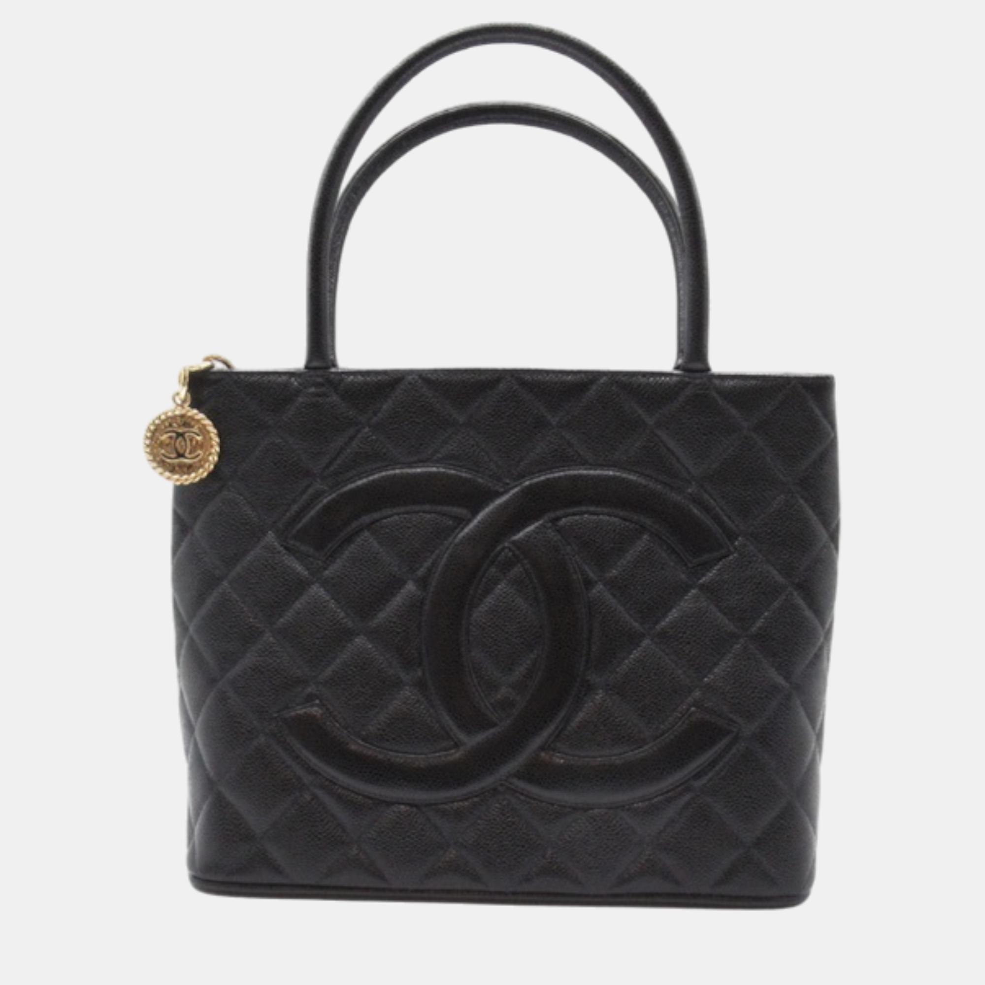 

Chanel Black Leather CC Caviar Medallion Tote Bag