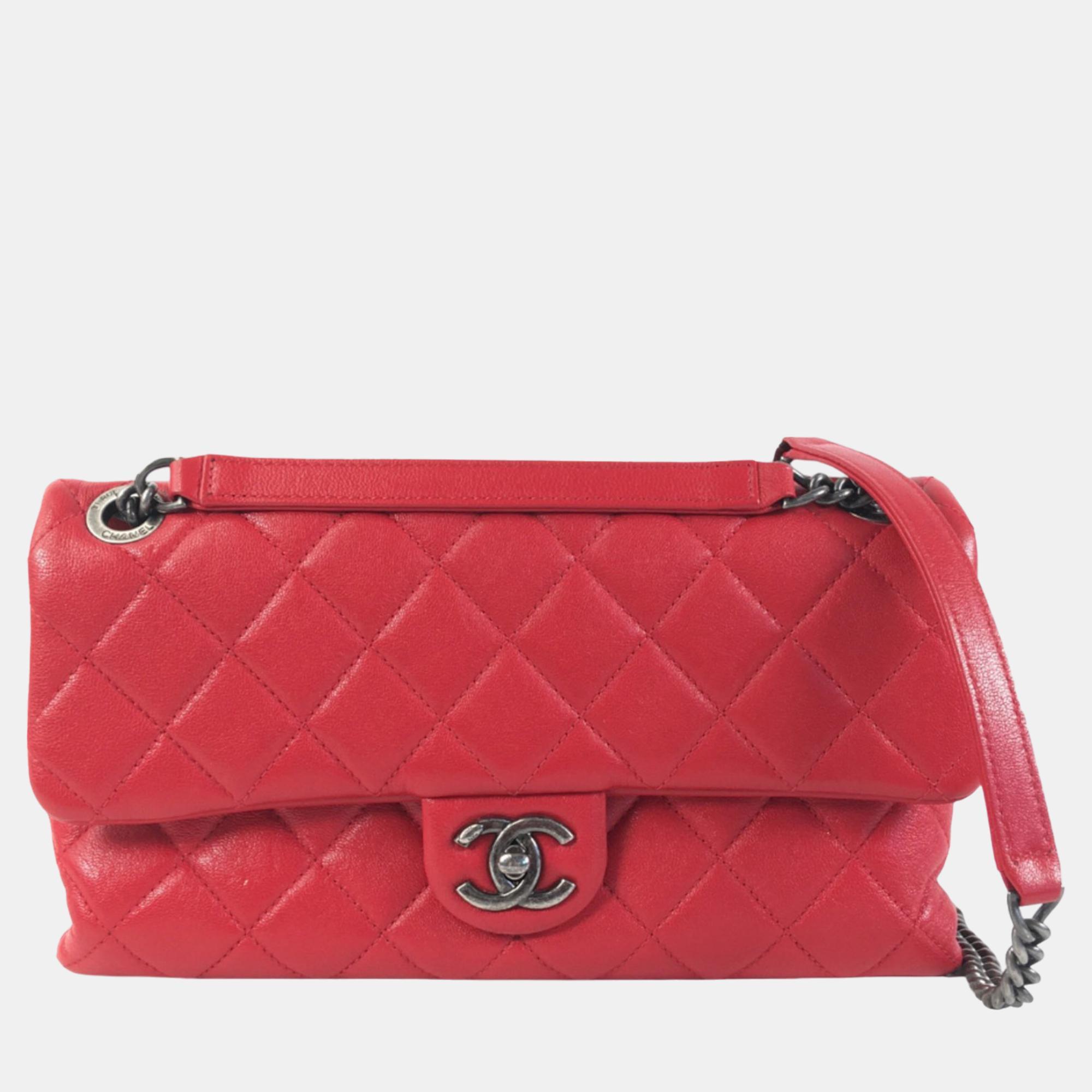 

Chanel Red CC Quilted Lambskin Single Flap