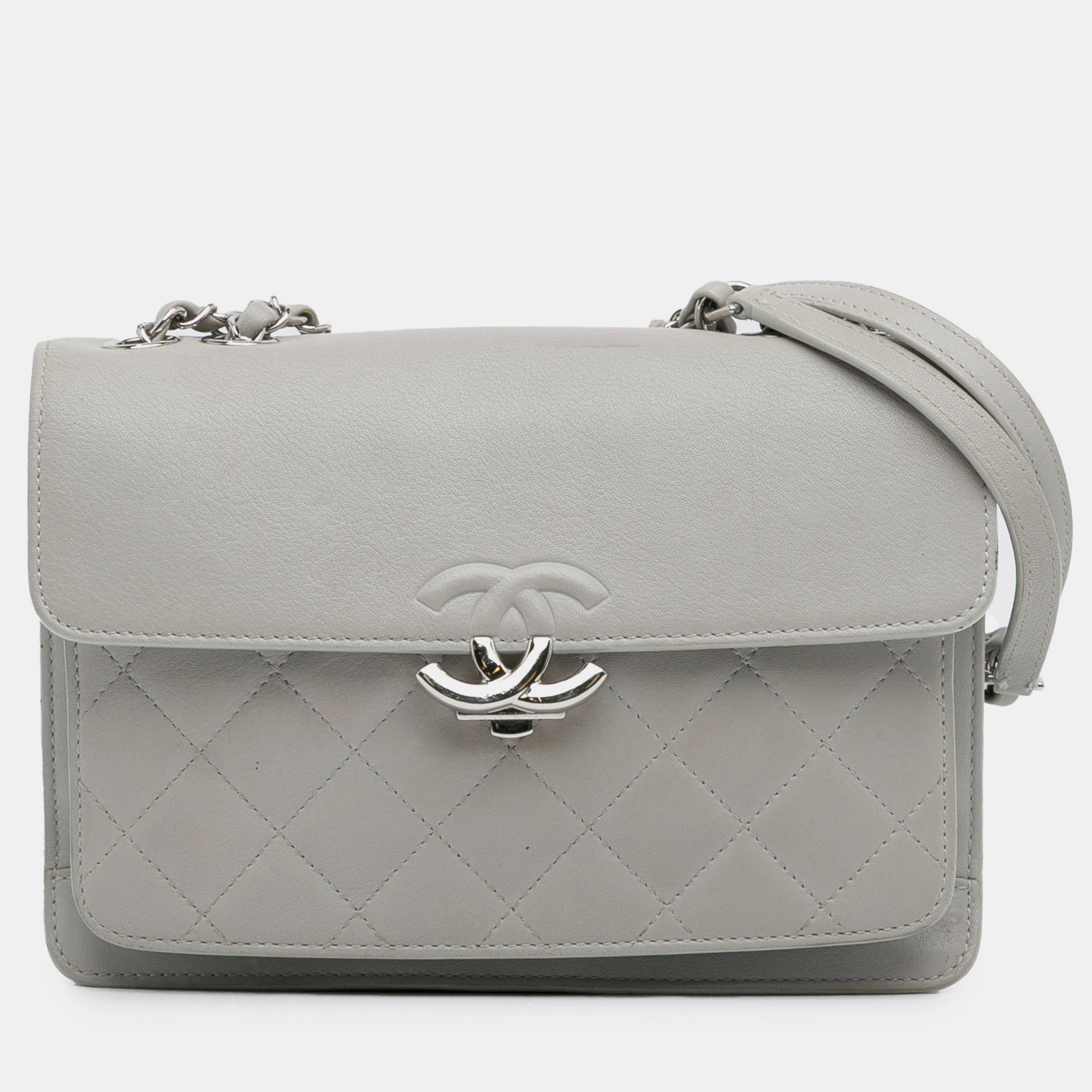 

Chanel  CC Box Urban Companion Flap, Grey